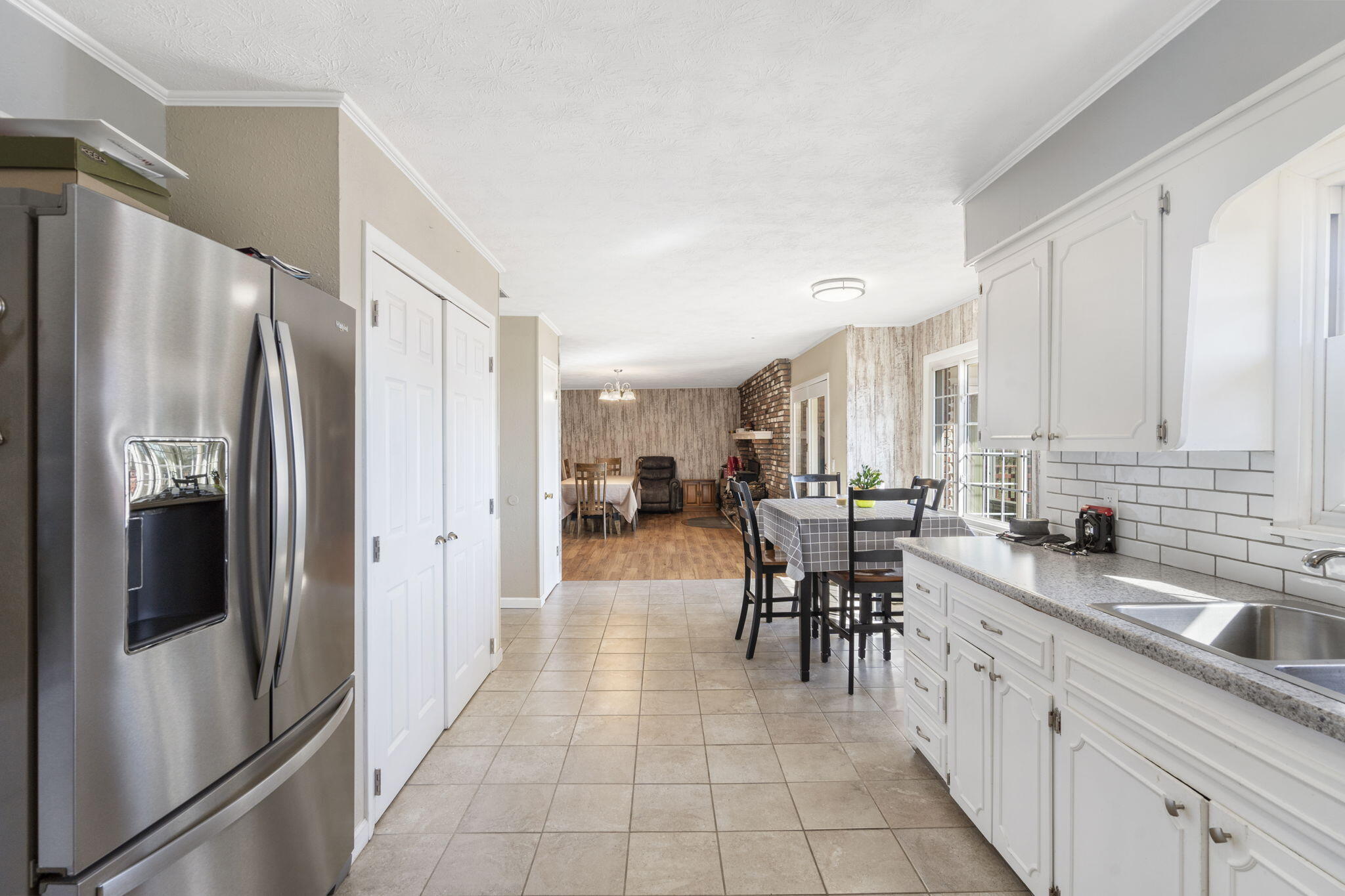 7036 East Farm Road 164 Property Photo 12
