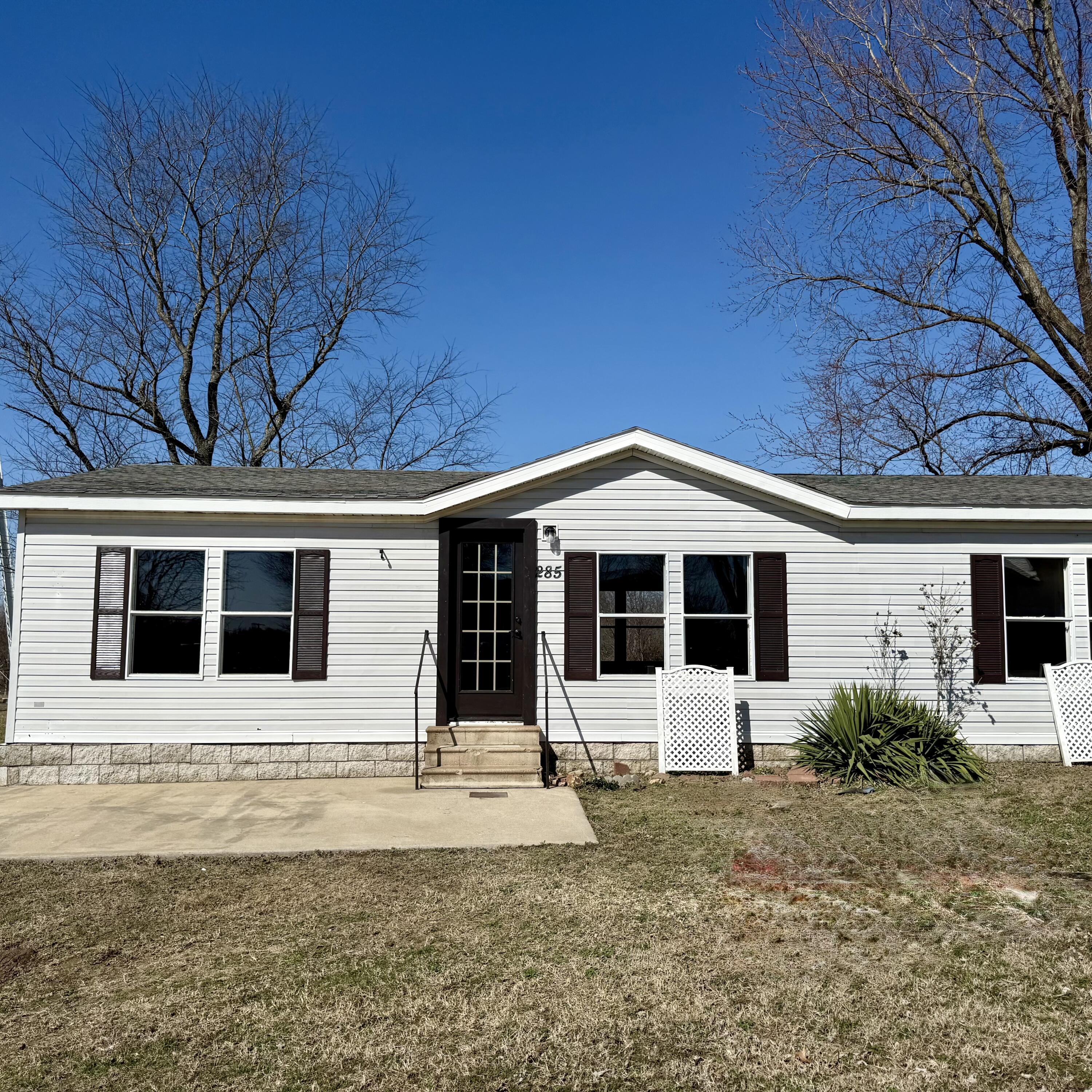 285 Water Street Property Photo