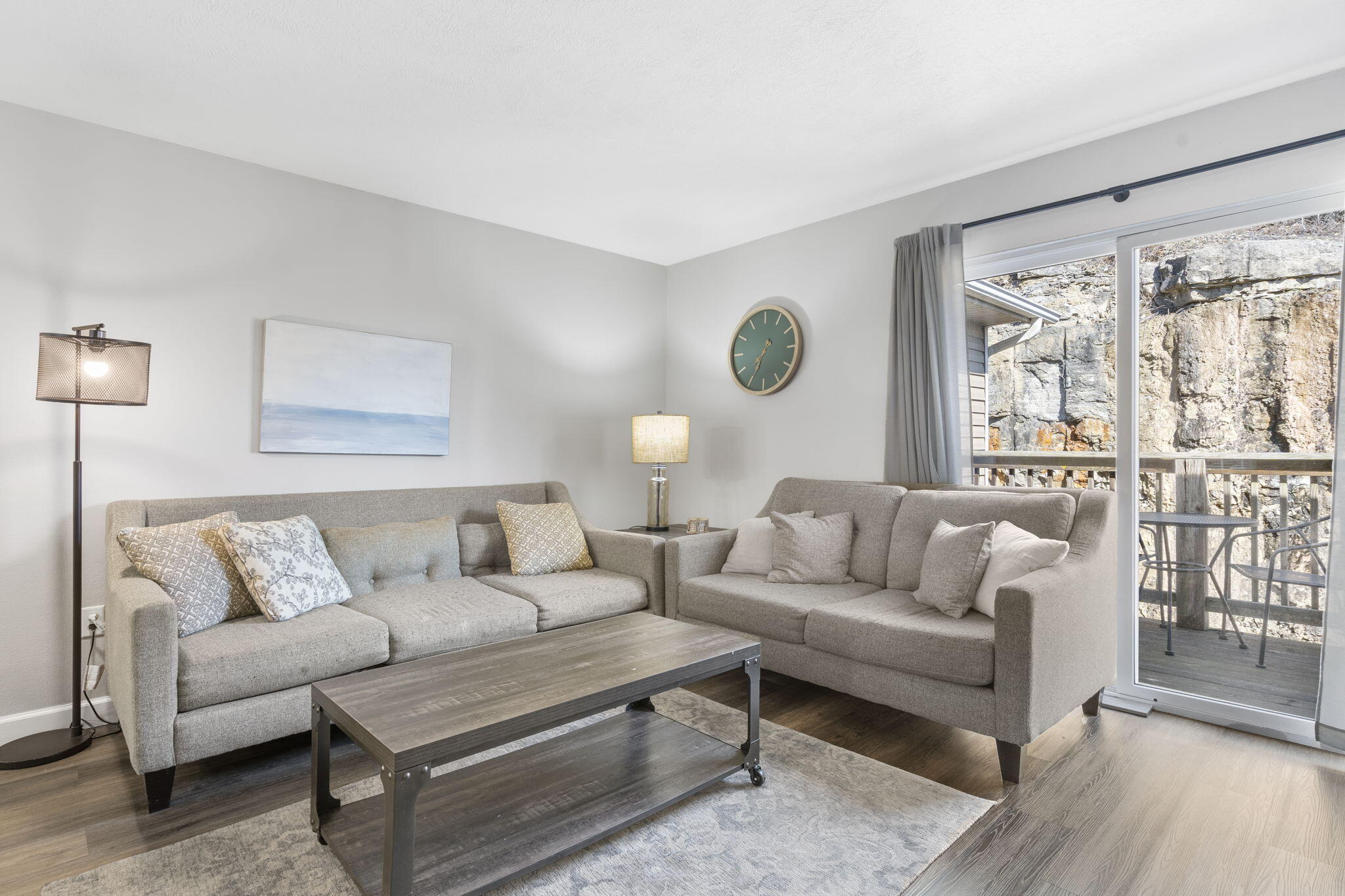 2964 Vineyards Parkway Property Photo 11