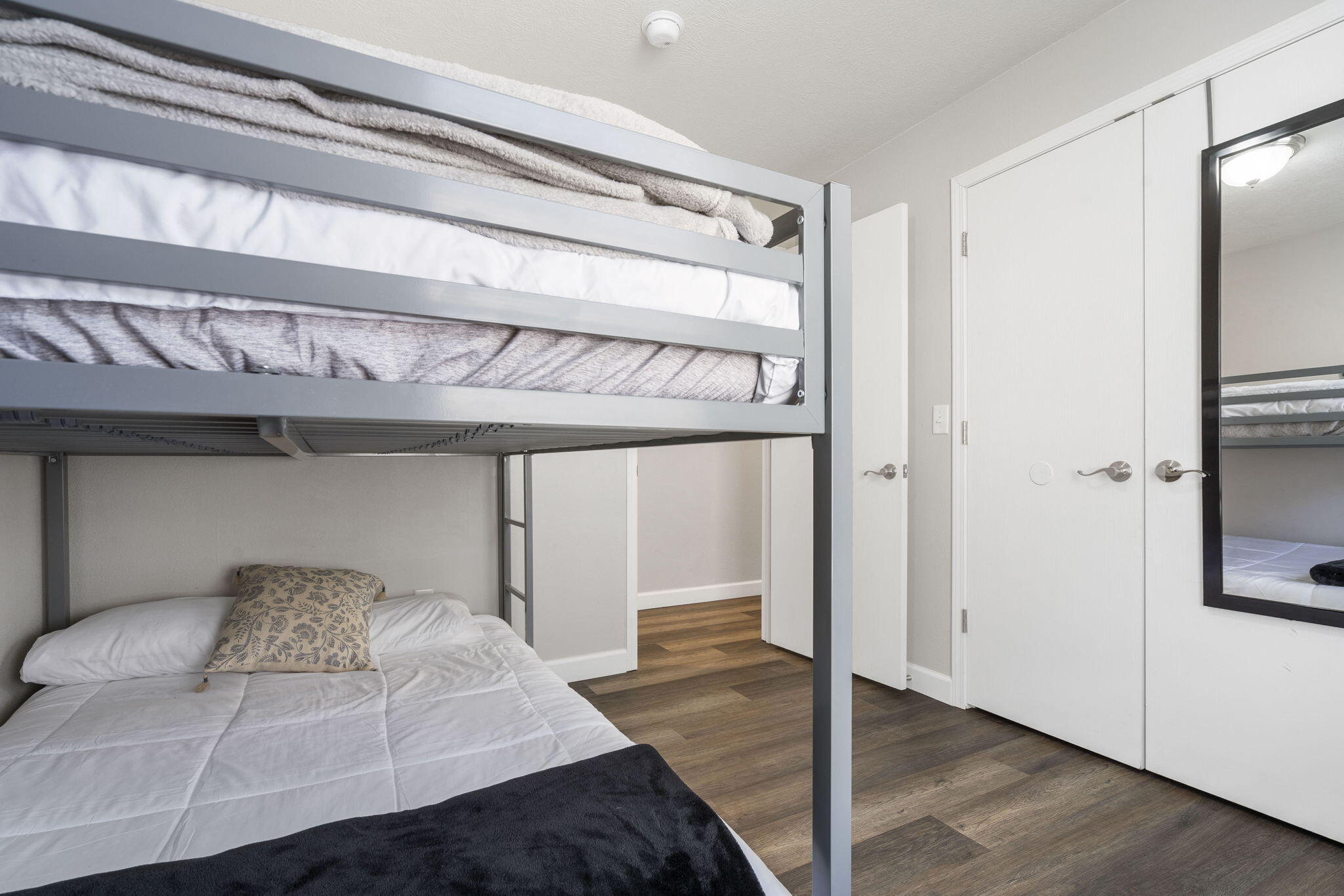 2964 Vineyards Parkway Property Photo 36