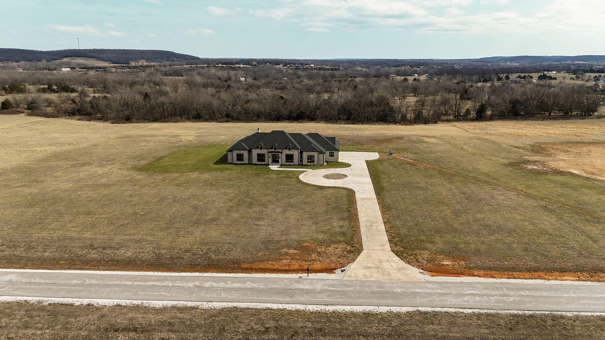 8950 Eagle Prairie Road Property Photo 2