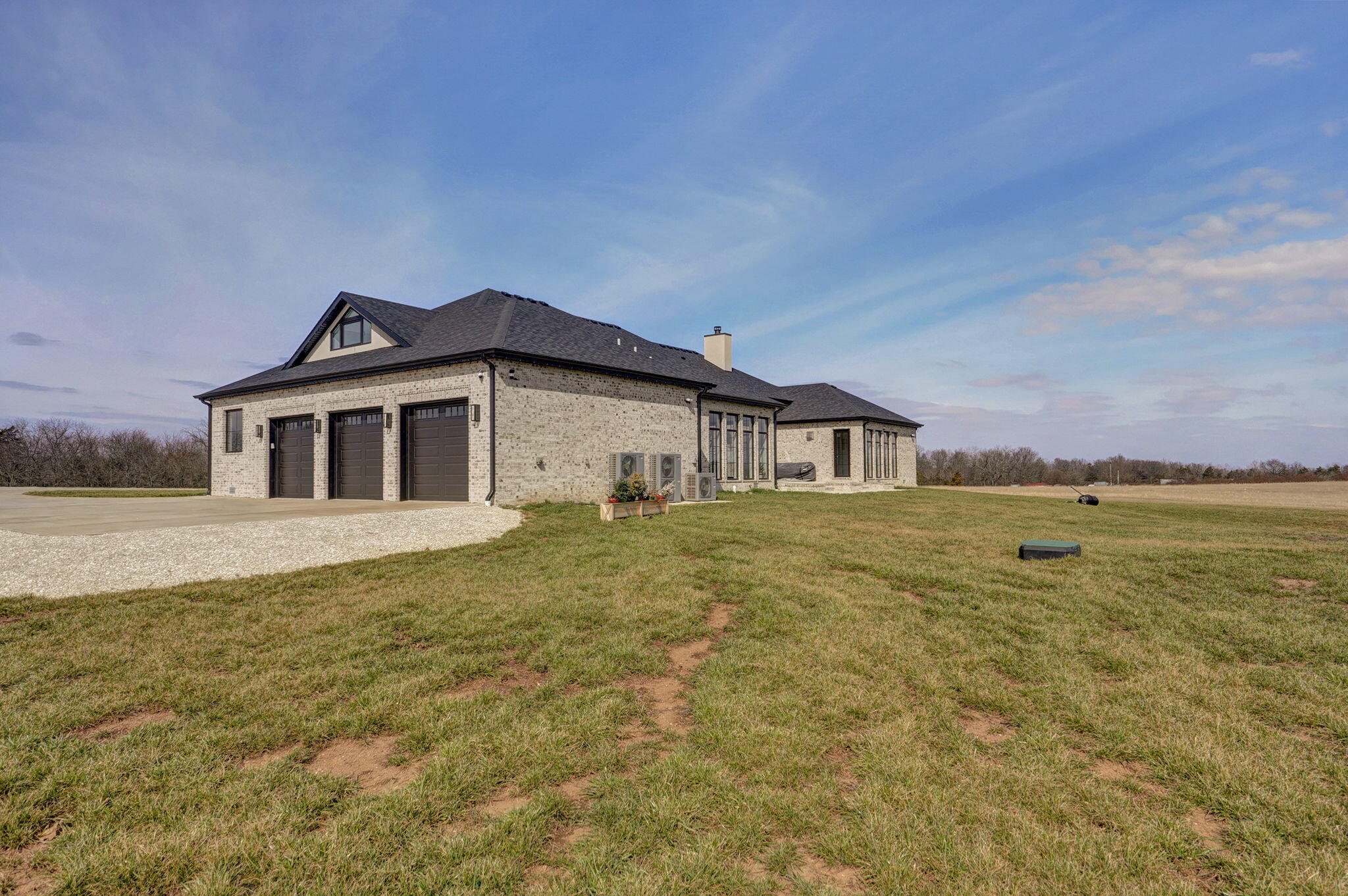 8950 Eagle Prairie Road Property Photo 8