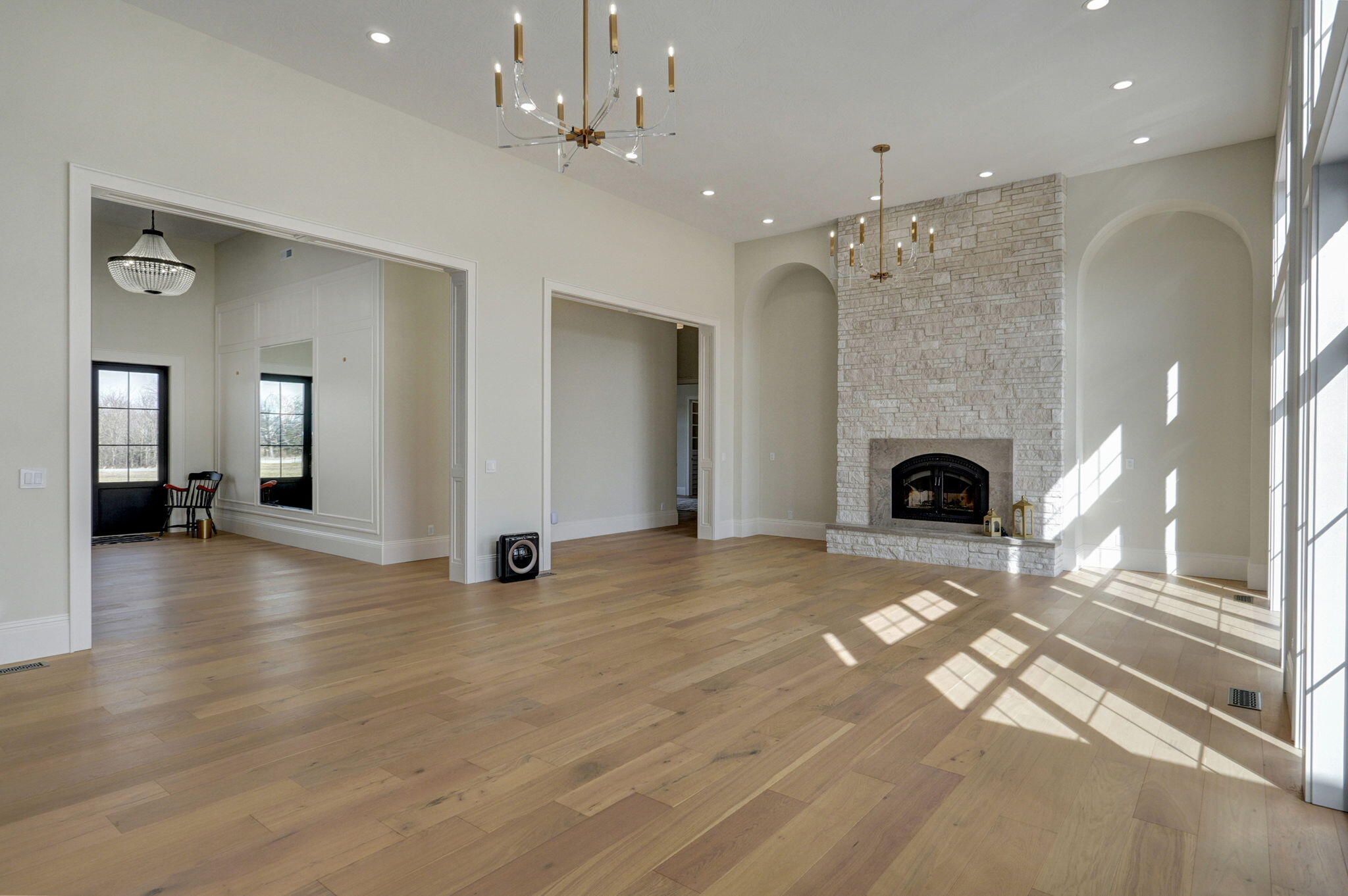 8950 Eagle Prairie Road Property Photo 14