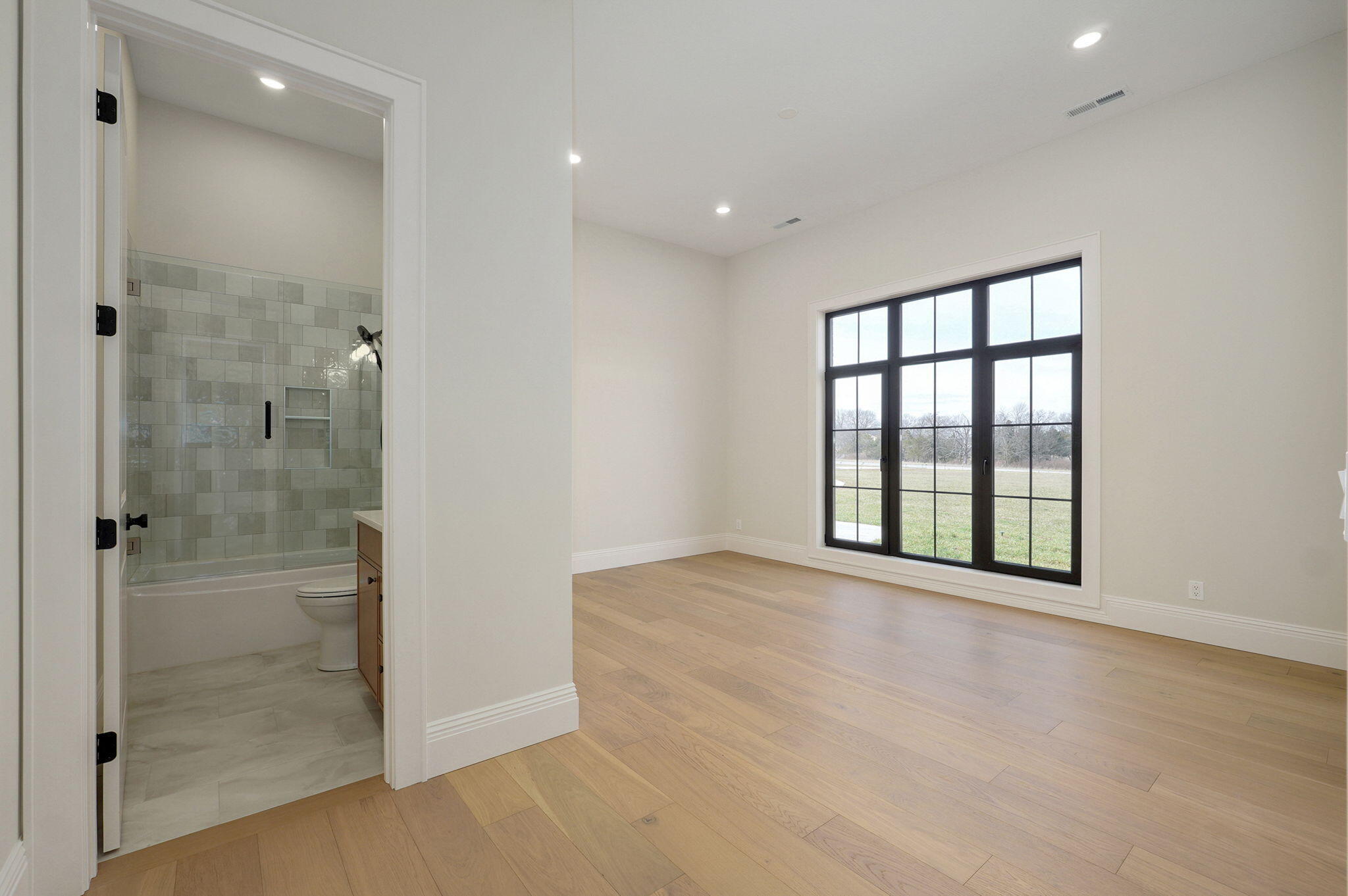 8950 Eagle Prairie Road Property Photo 56