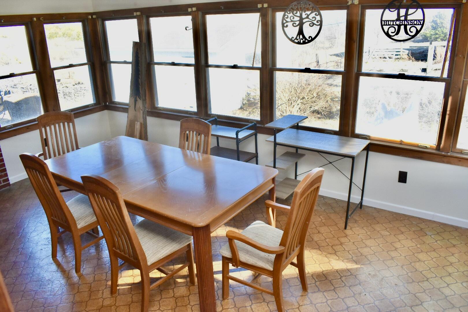 6910 North Farm Road 105 Property Photo 15