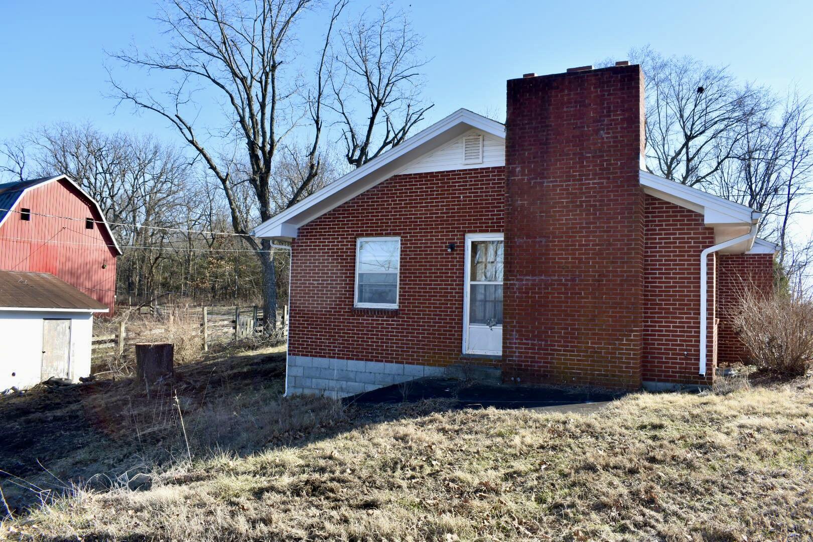 6910 North Farm Road 105 Property Photo 19