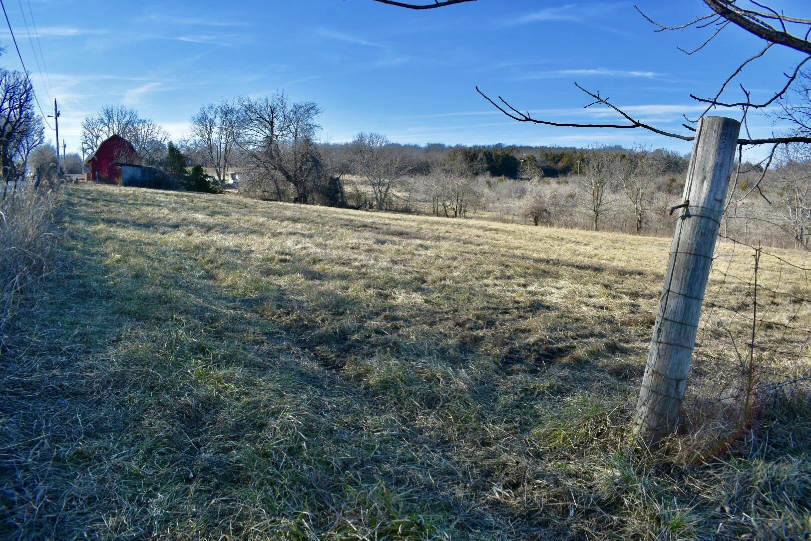 6910 North Farm Road 105 Property Photo 46