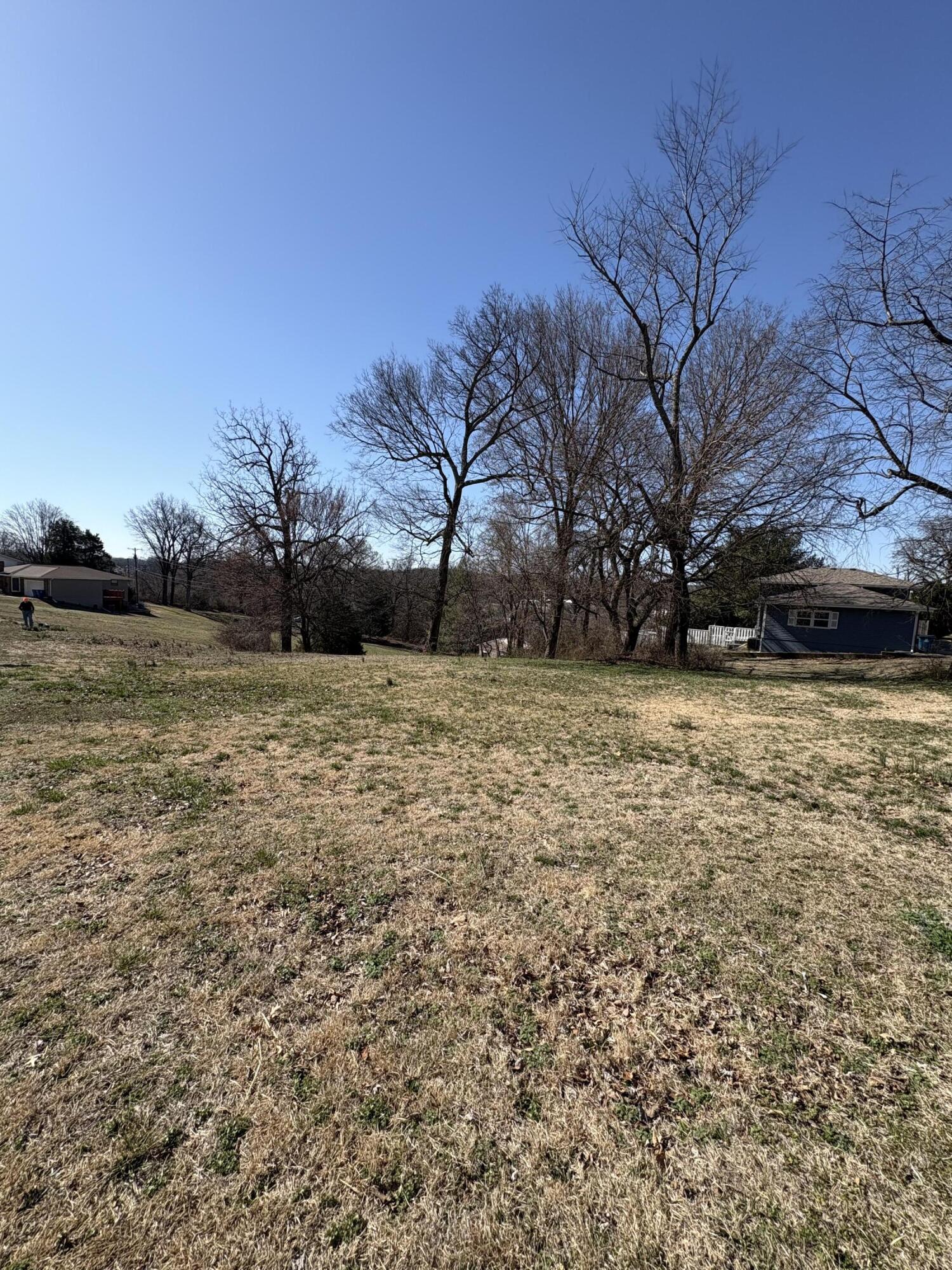 000 Northwest Boulevard & Skyline Drive Property Photo 3