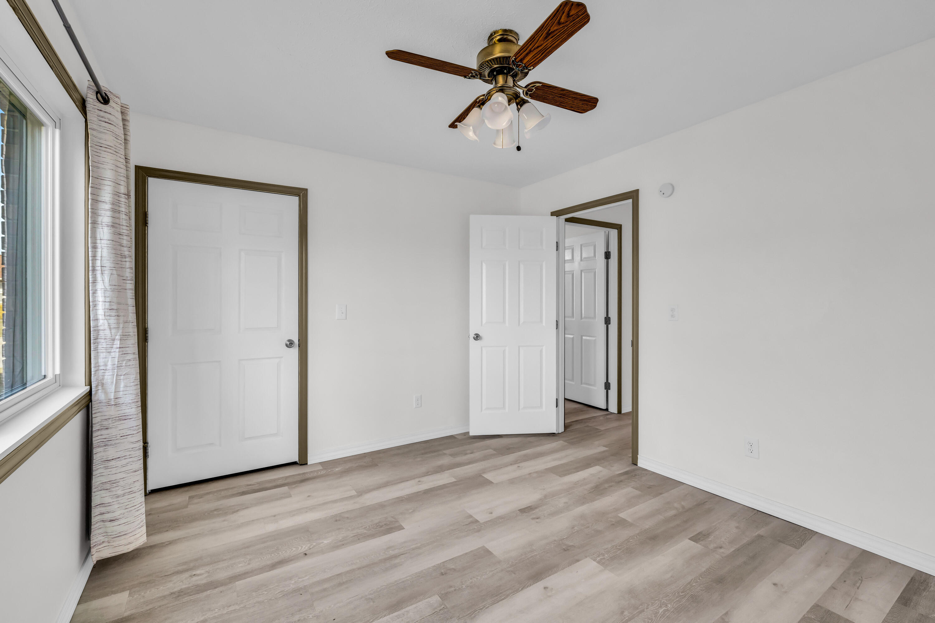 1605 Luna Drive Property Photo 15
