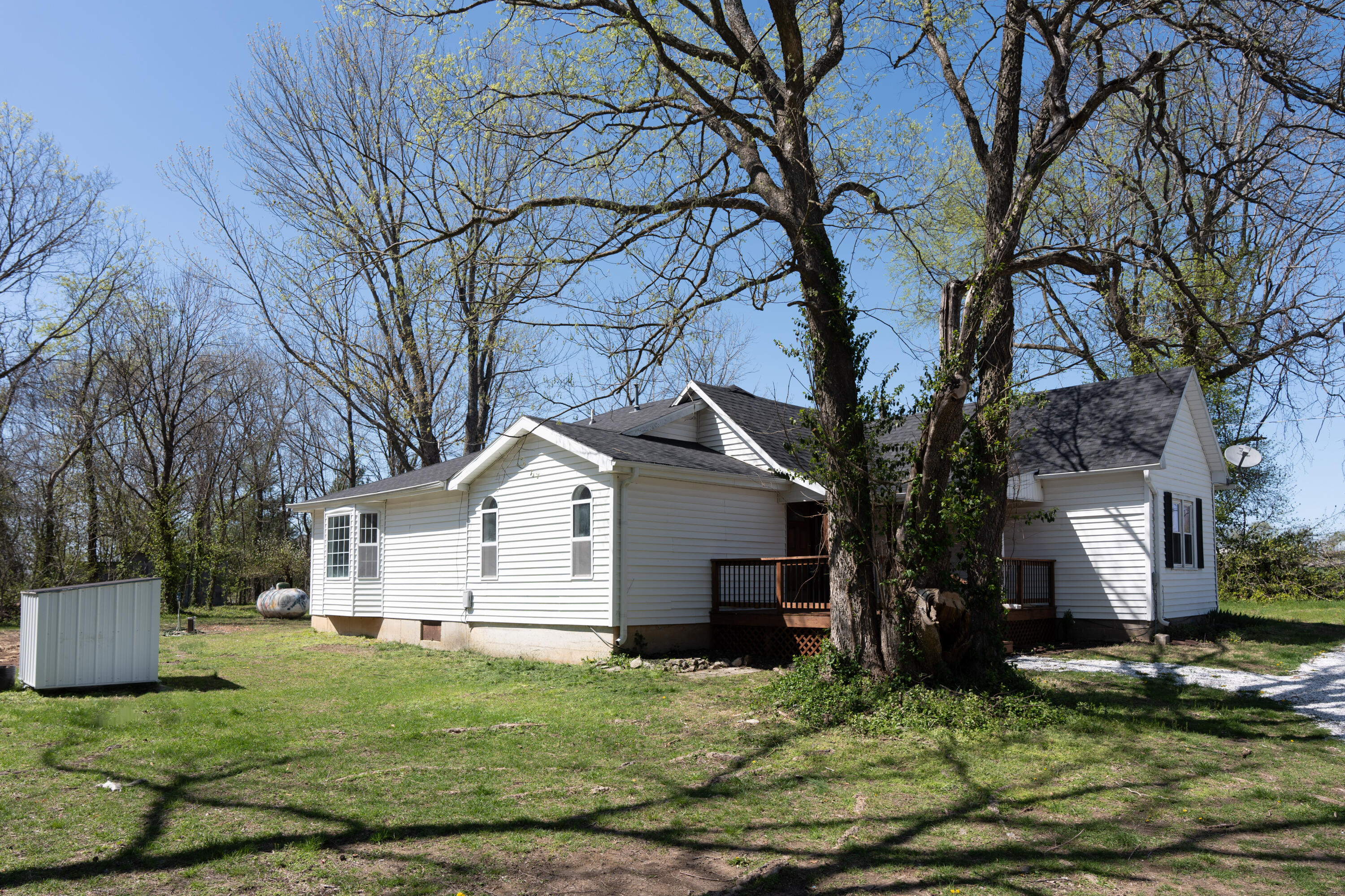 7611 North State Highway 125 Property Photo 35