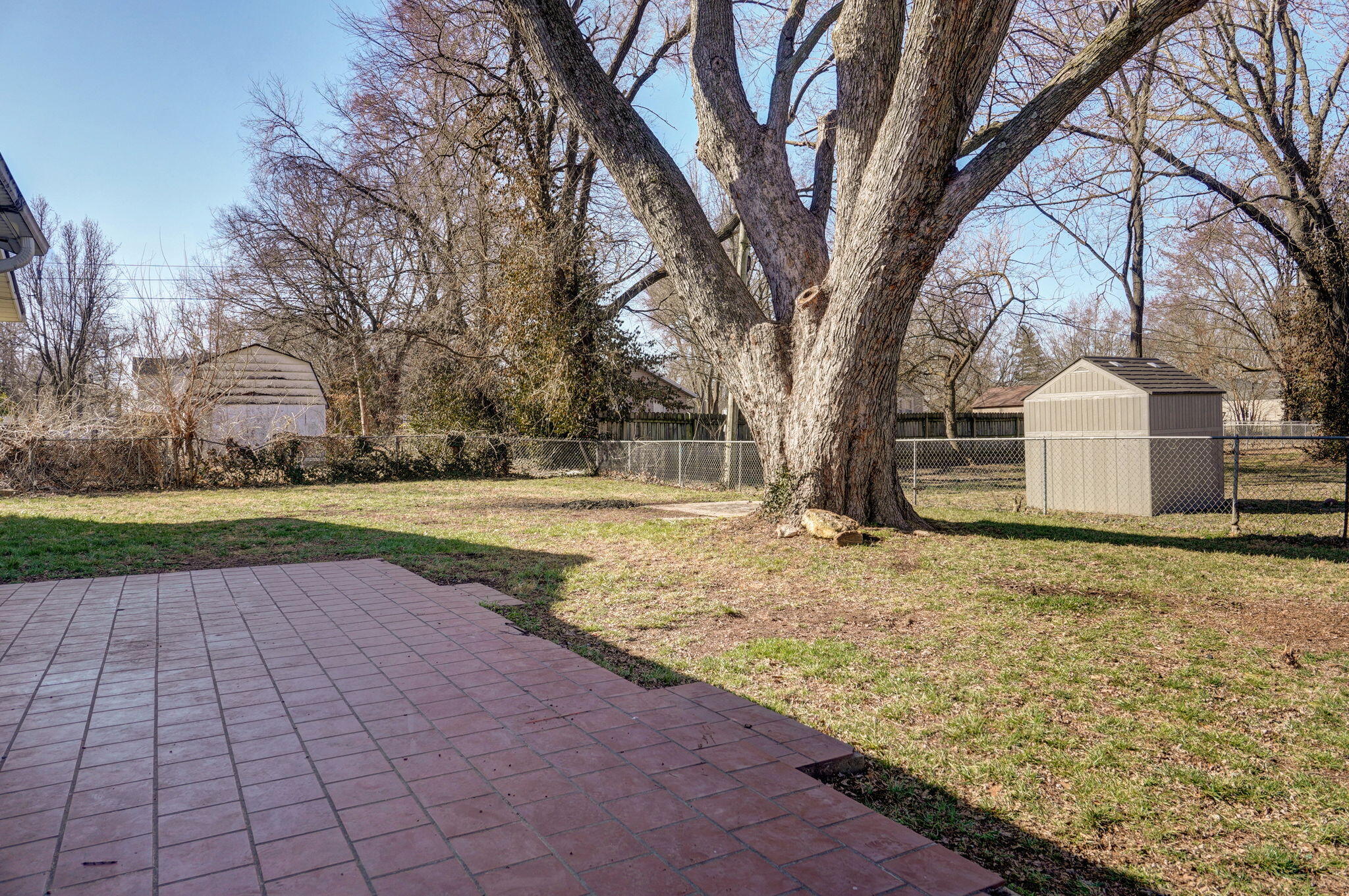 1025 North Market Avenue Property Photo 29