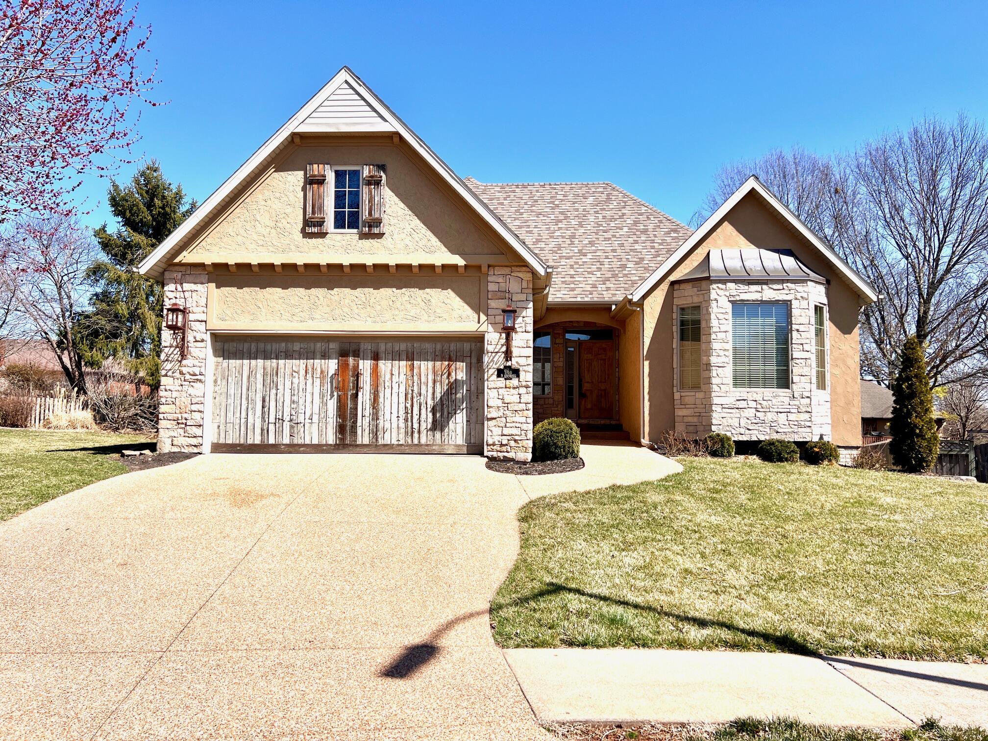 Ashley Park Real Estate Listings Main Image