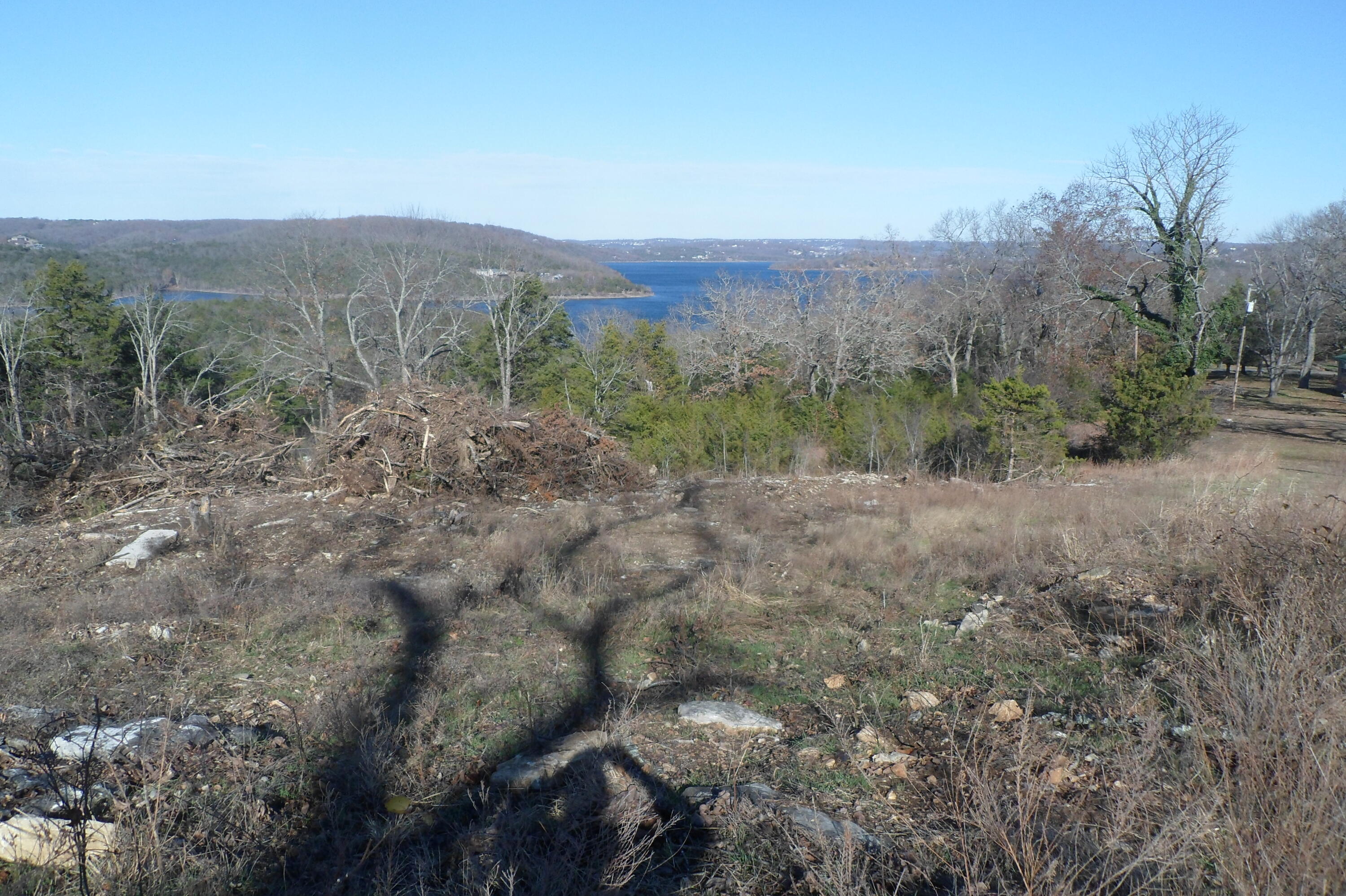 000 Cow Creek Road Property Photo