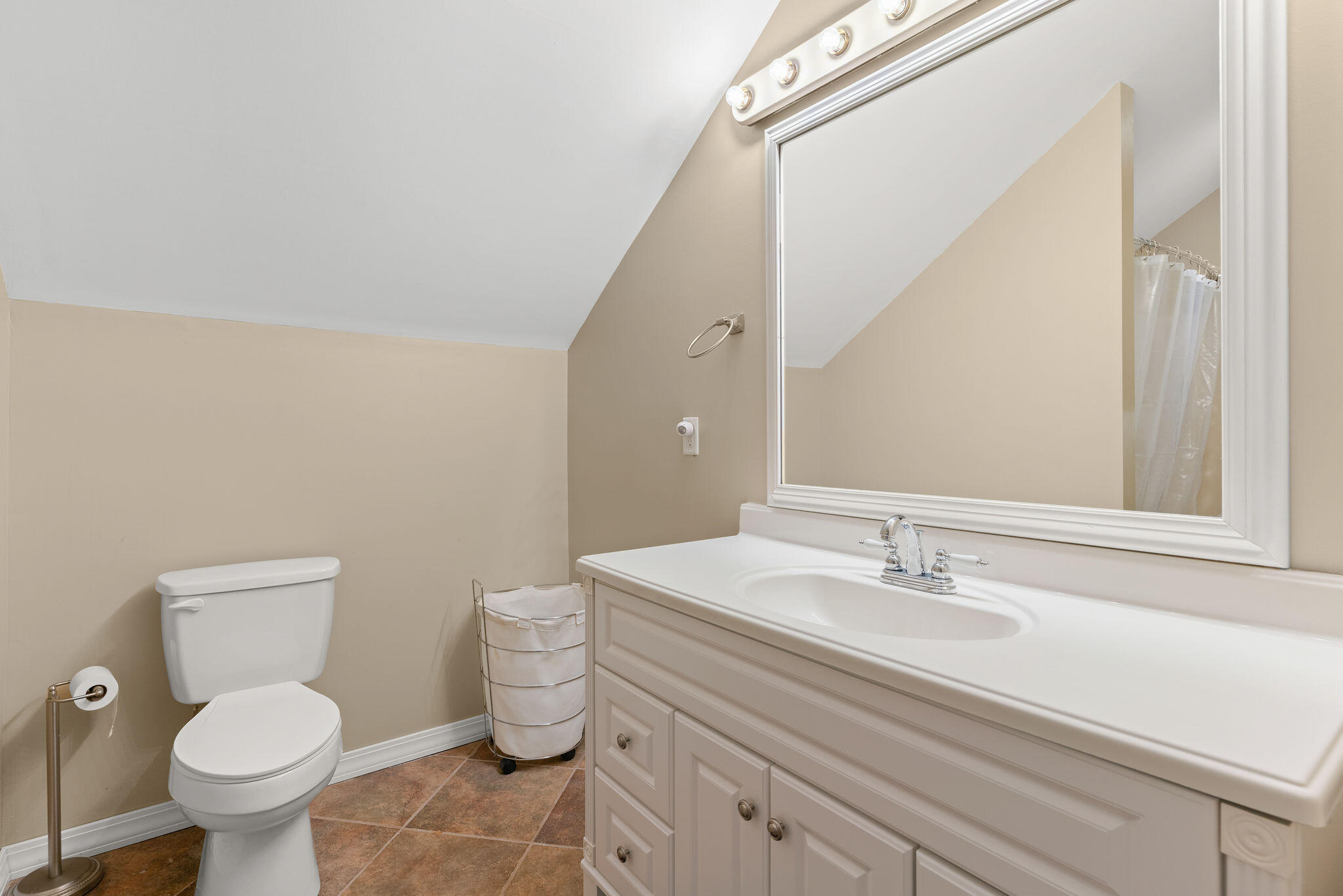 4526 South Zane Court Property Photo 24