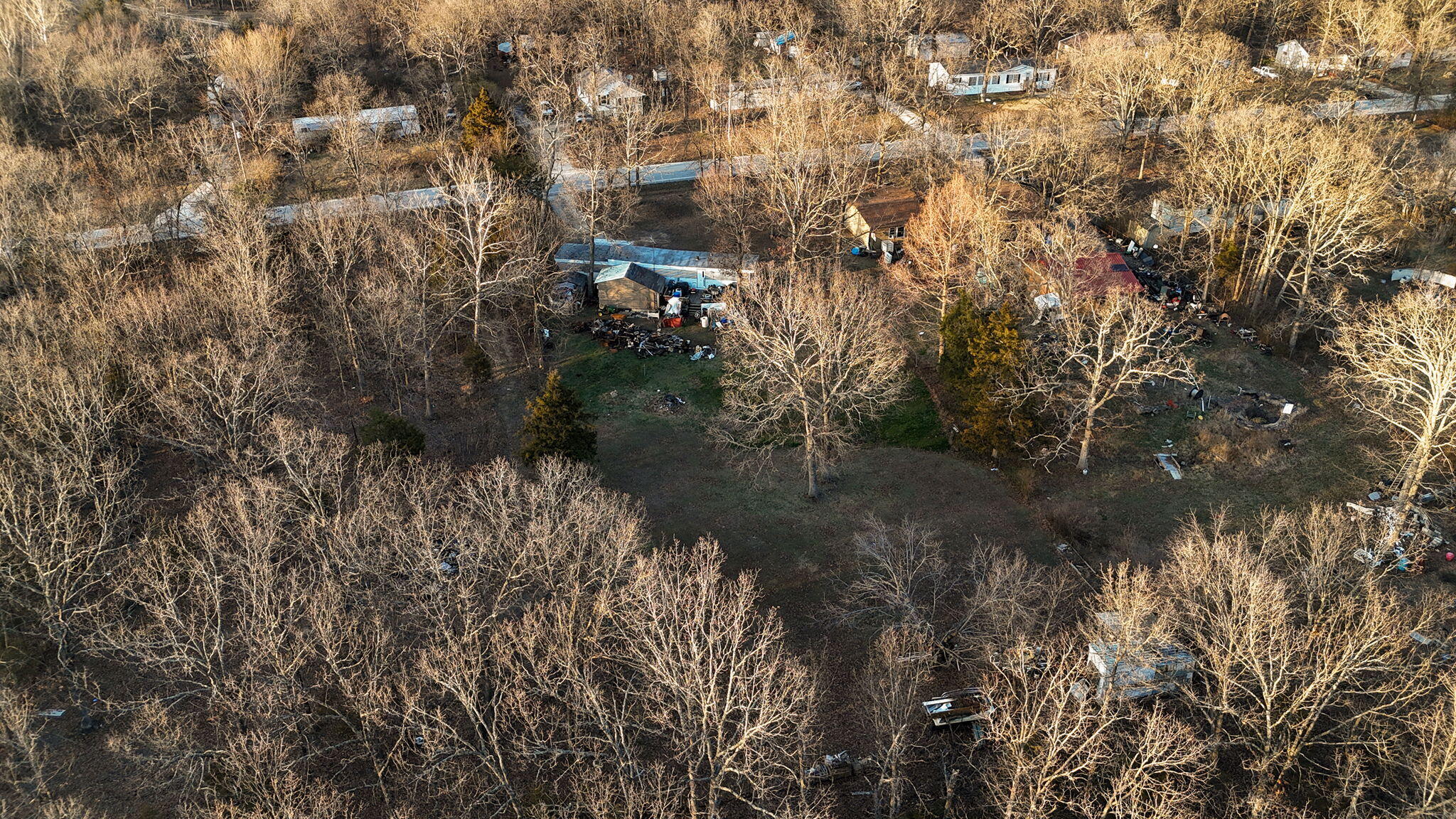 1606 East Farm Road 28 Property Photo 4
