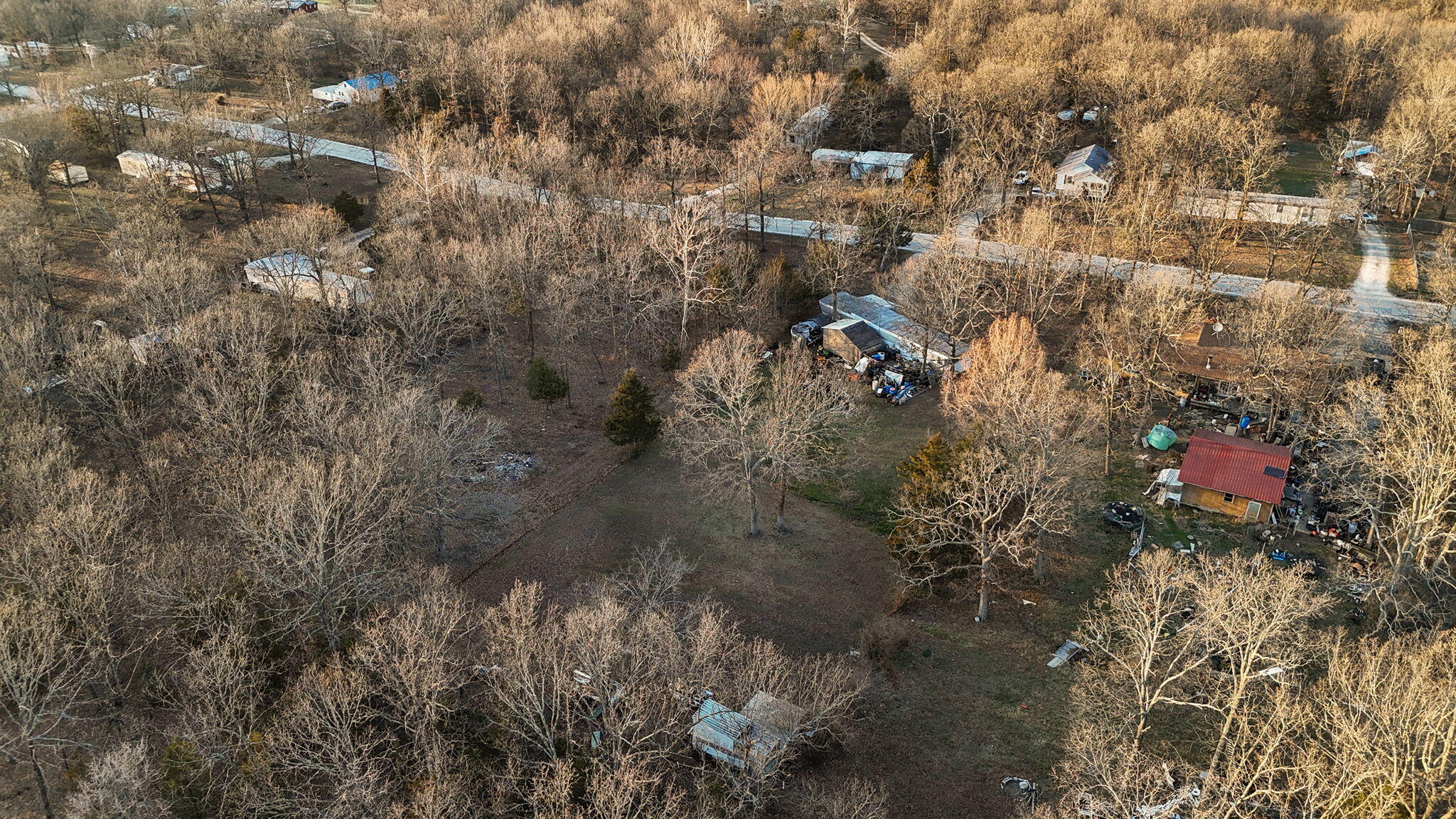 1606 East Farm Road 28 Property Photo 5