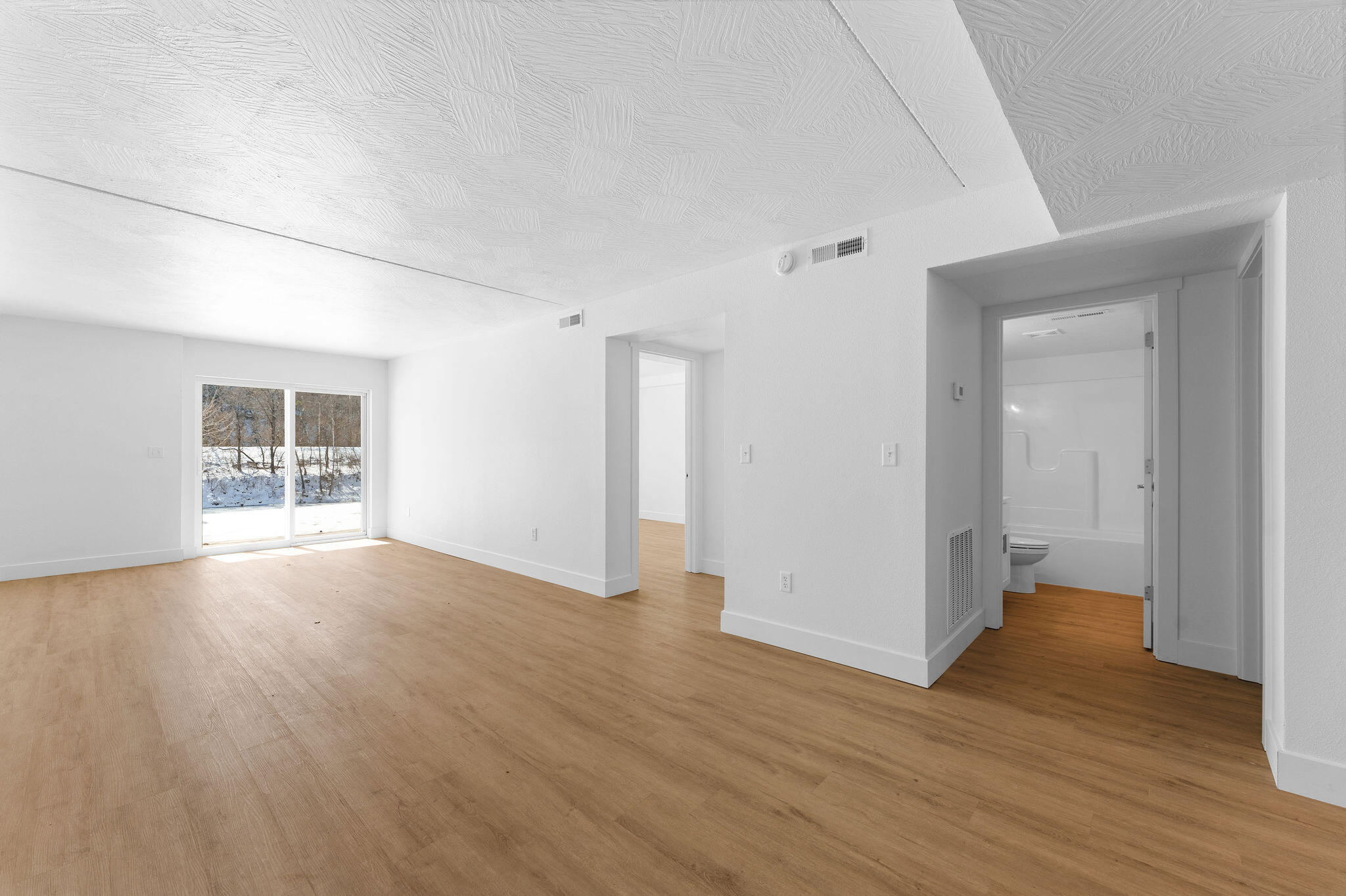 403 Veterans Boulevard Property Photo 11