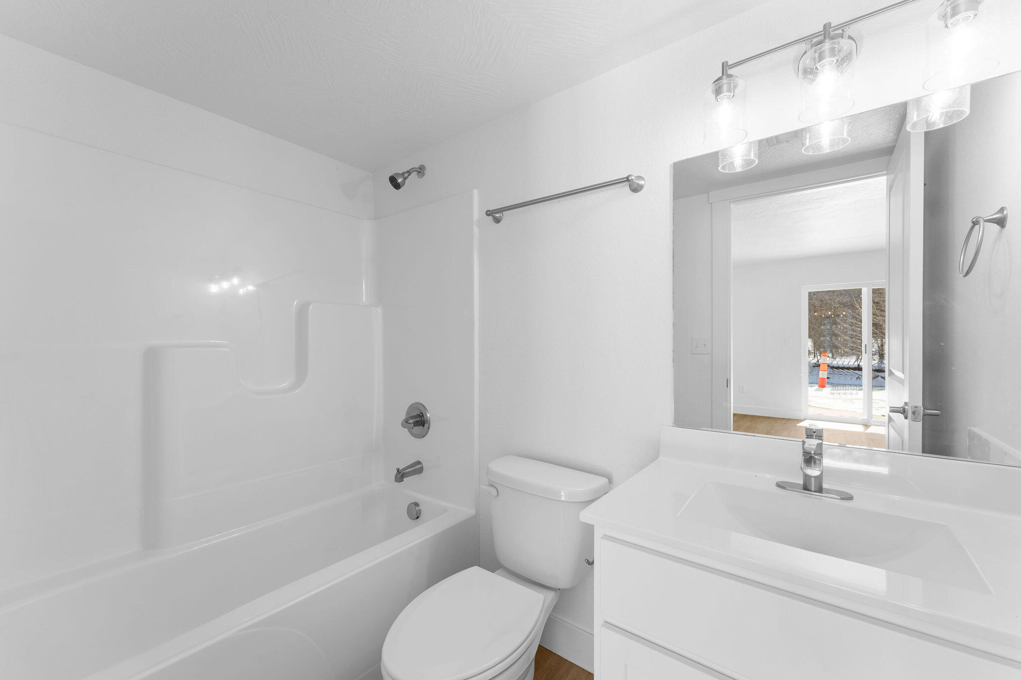 403 Veterans Boulevard Property Photo 14