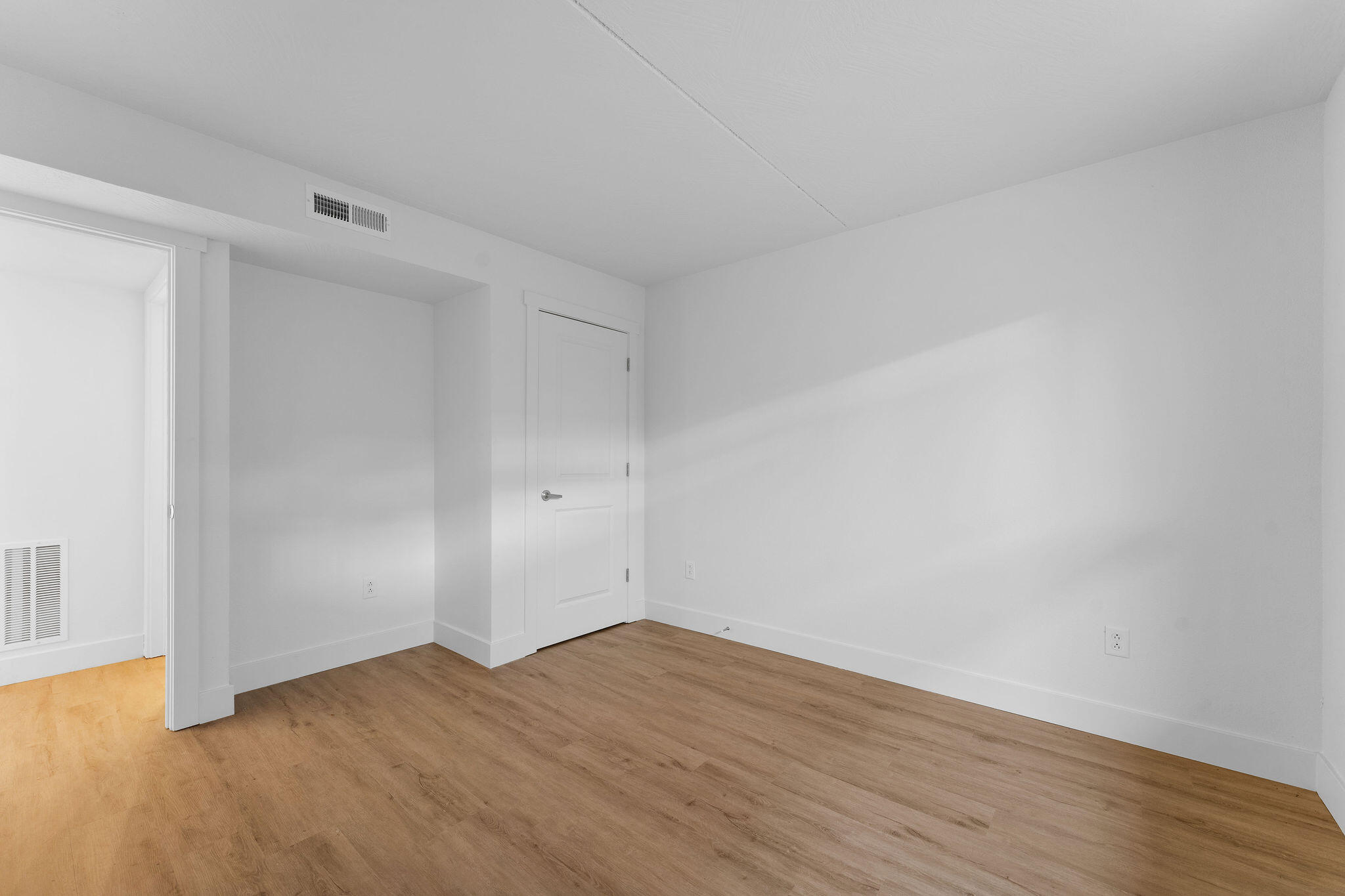 403 Veterans Boulevard Property Photo 15