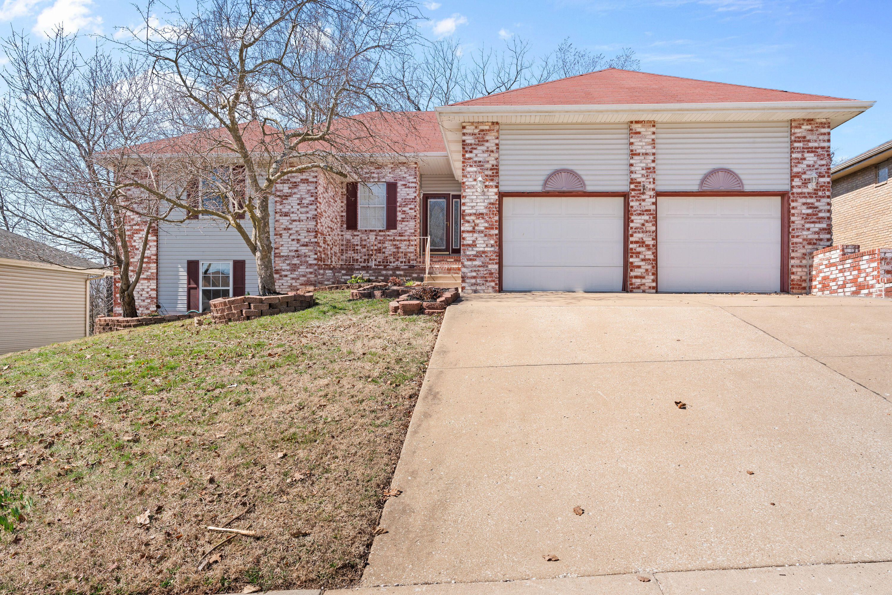 3069 South Palisades Drive Property Photo