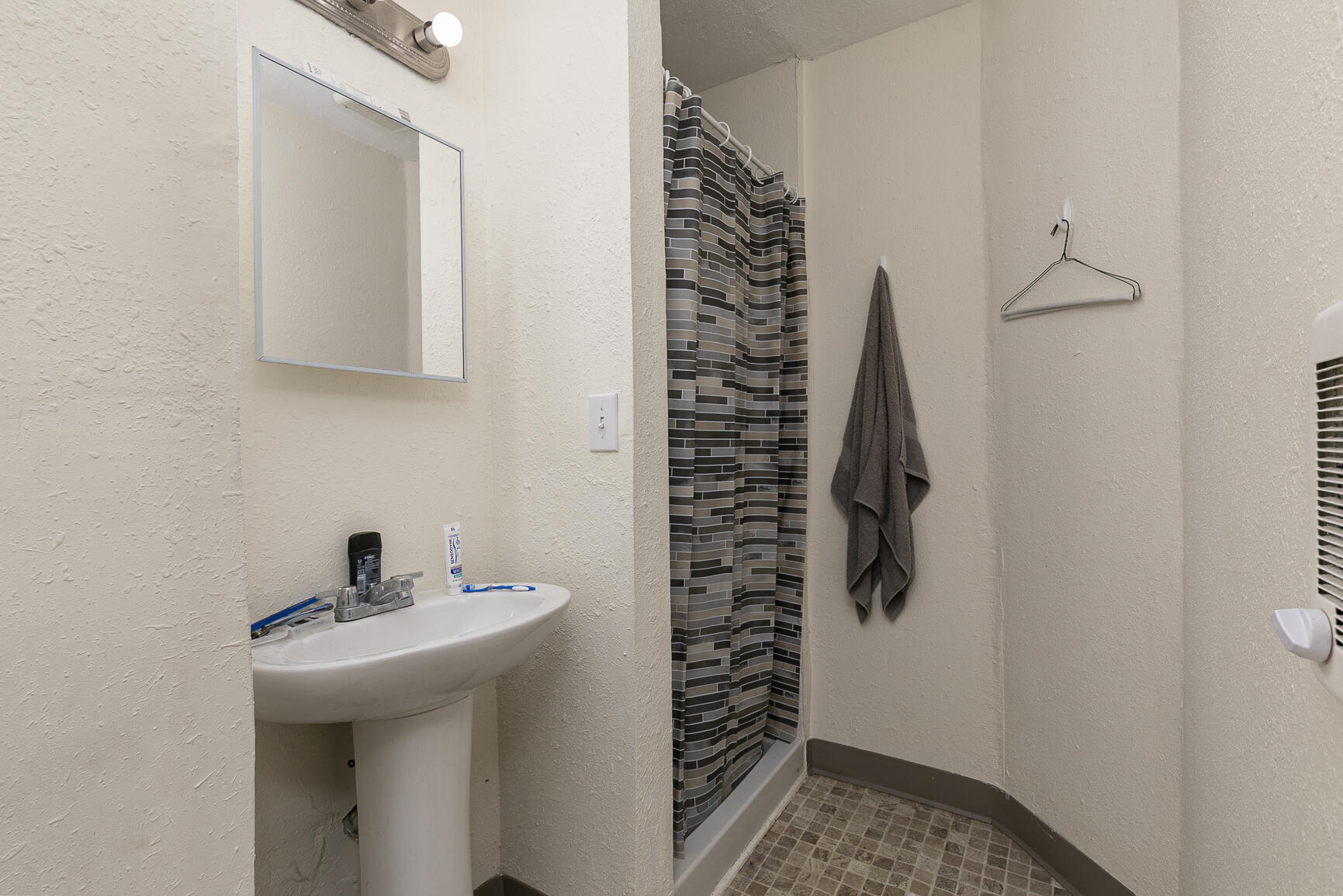 1465 North Grant Avenue Property Photo 15