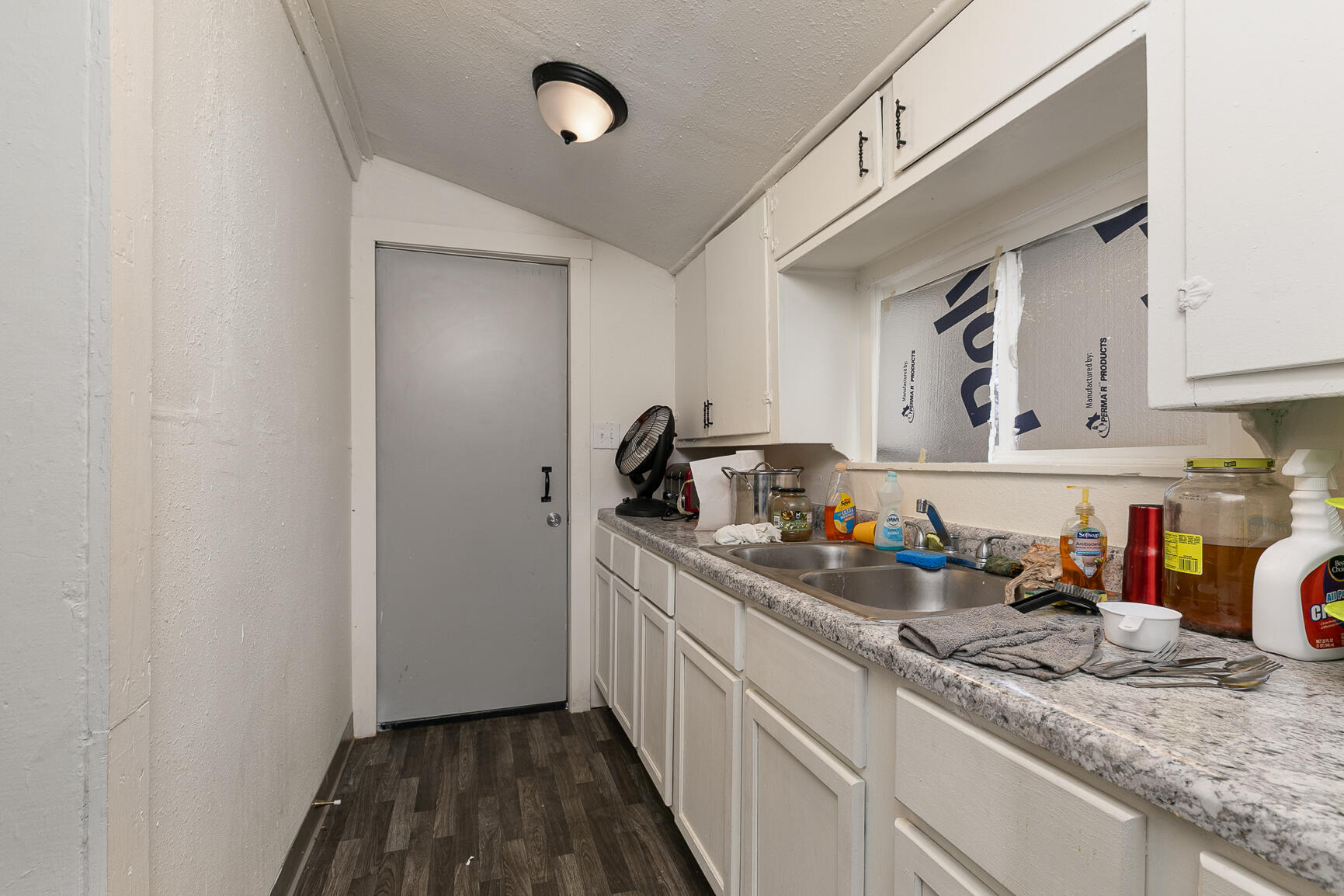1465 North Grant Avenue Property Photo 16
