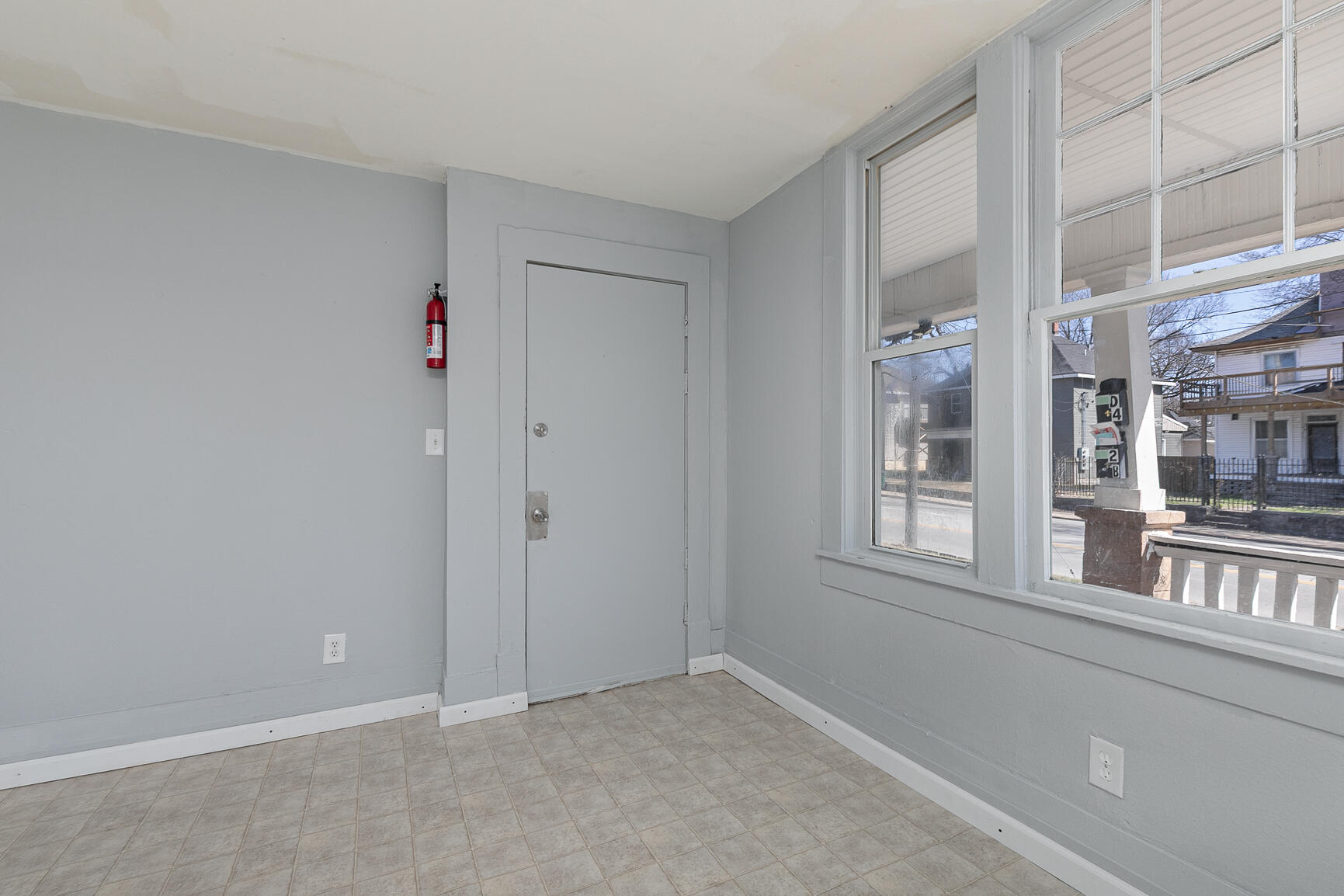 1465 North Grant Avenue Property Photo 20