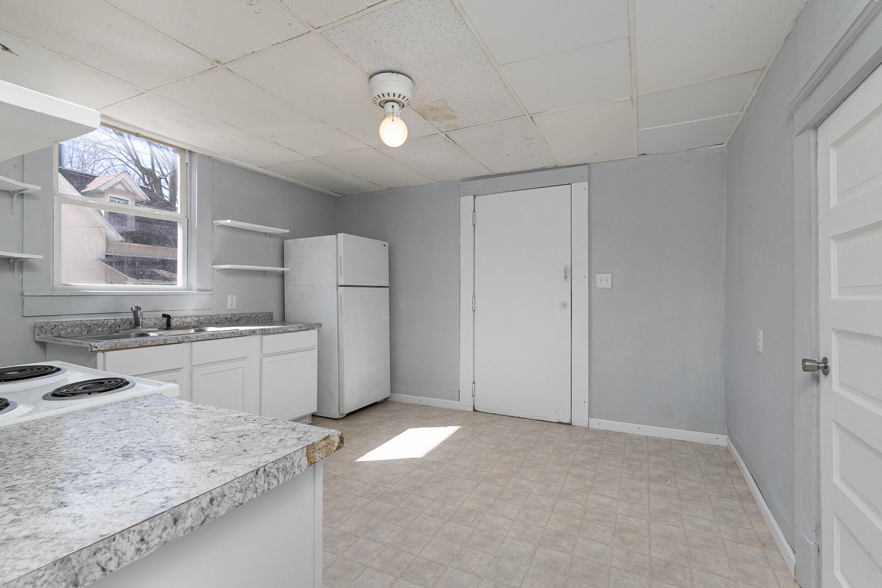 1465 North Grant Avenue Property Photo 22