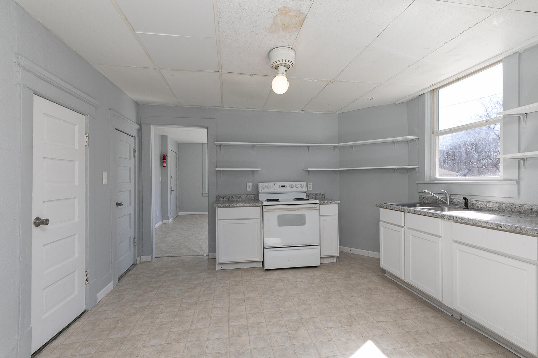 1465 North Grant Avenue Property Photo 23