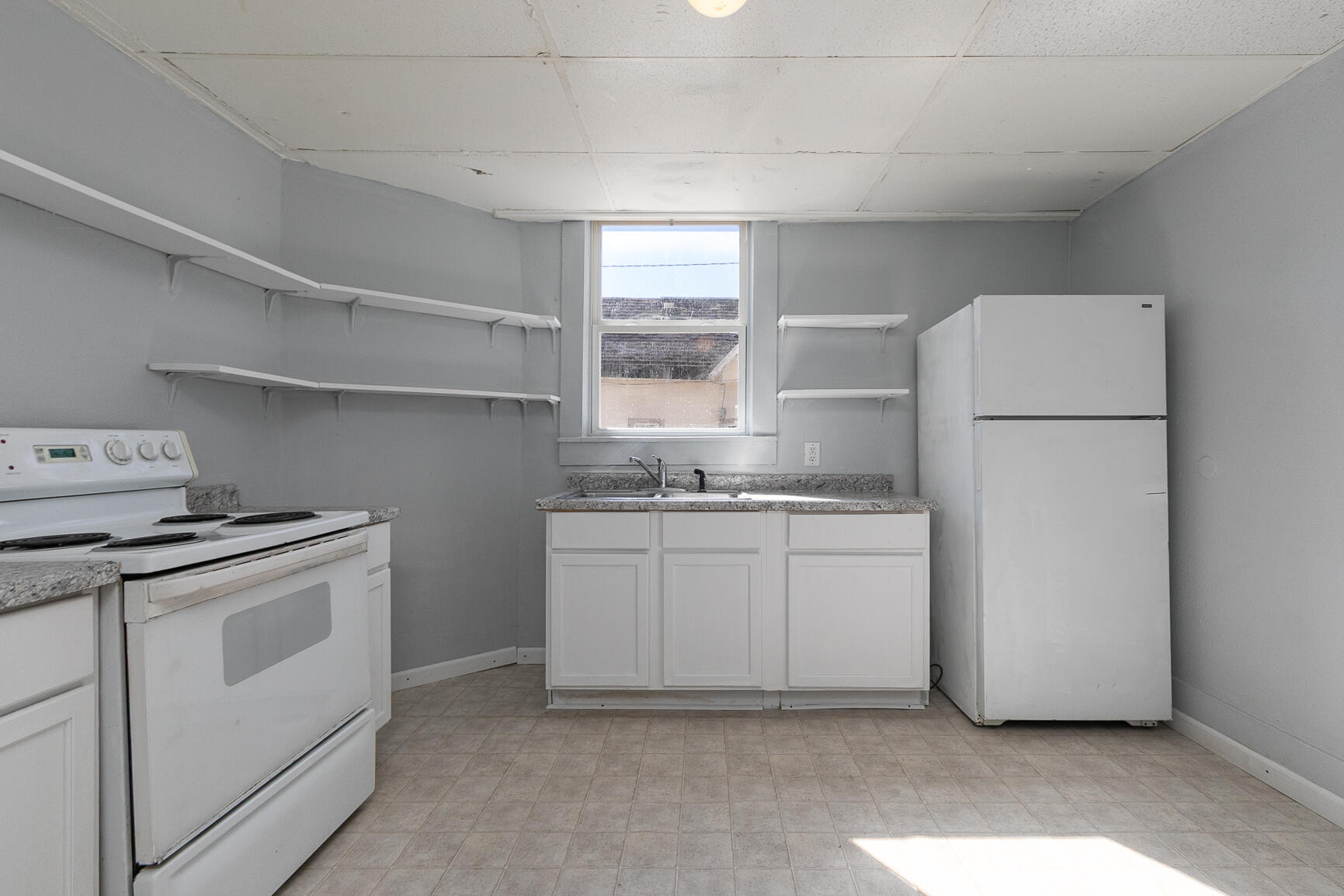 1465 North Grant Avenue Property Photo 24