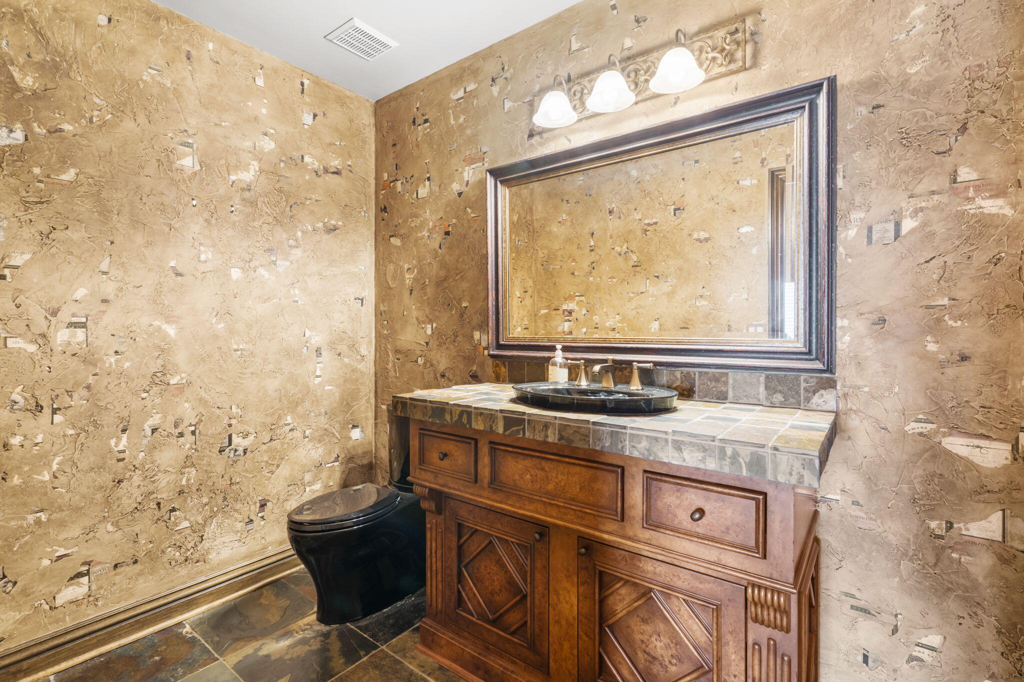 4173 East Wilshire Street Property Photo 42