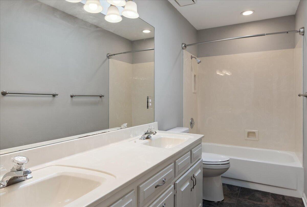4068 East Latoka Street Property Photo 36