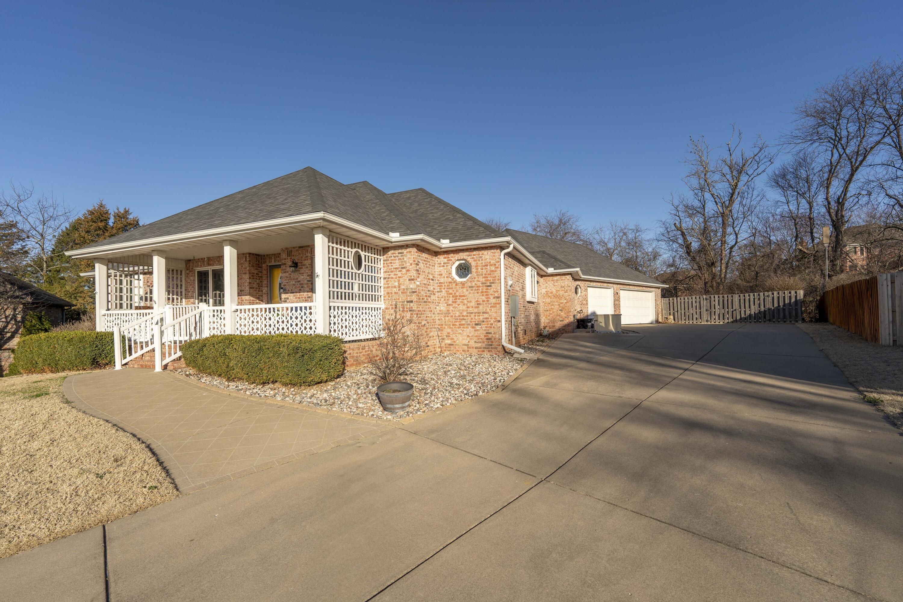 3713 East Fox Grape Road Property Photo