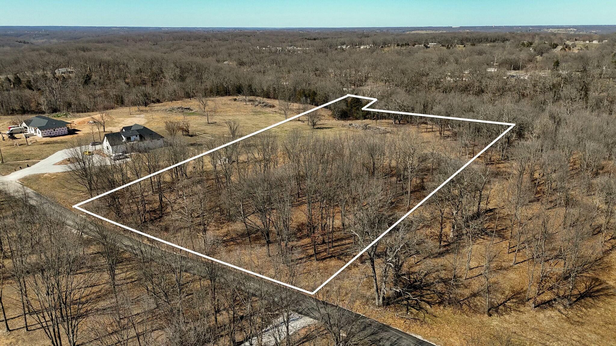 331 Raspberry Road Property Photo 2