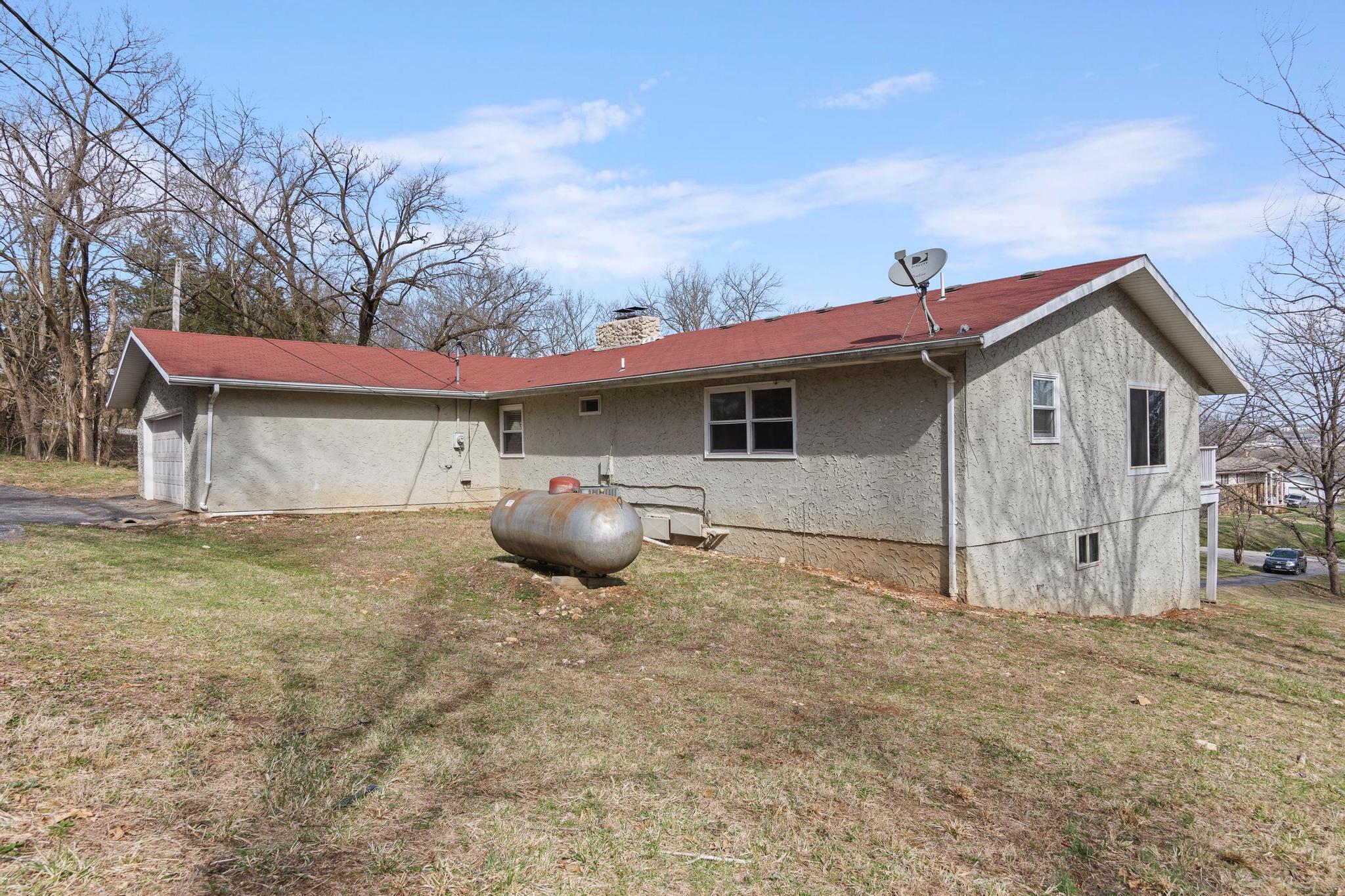 164 Spring Street Property Photo 5
