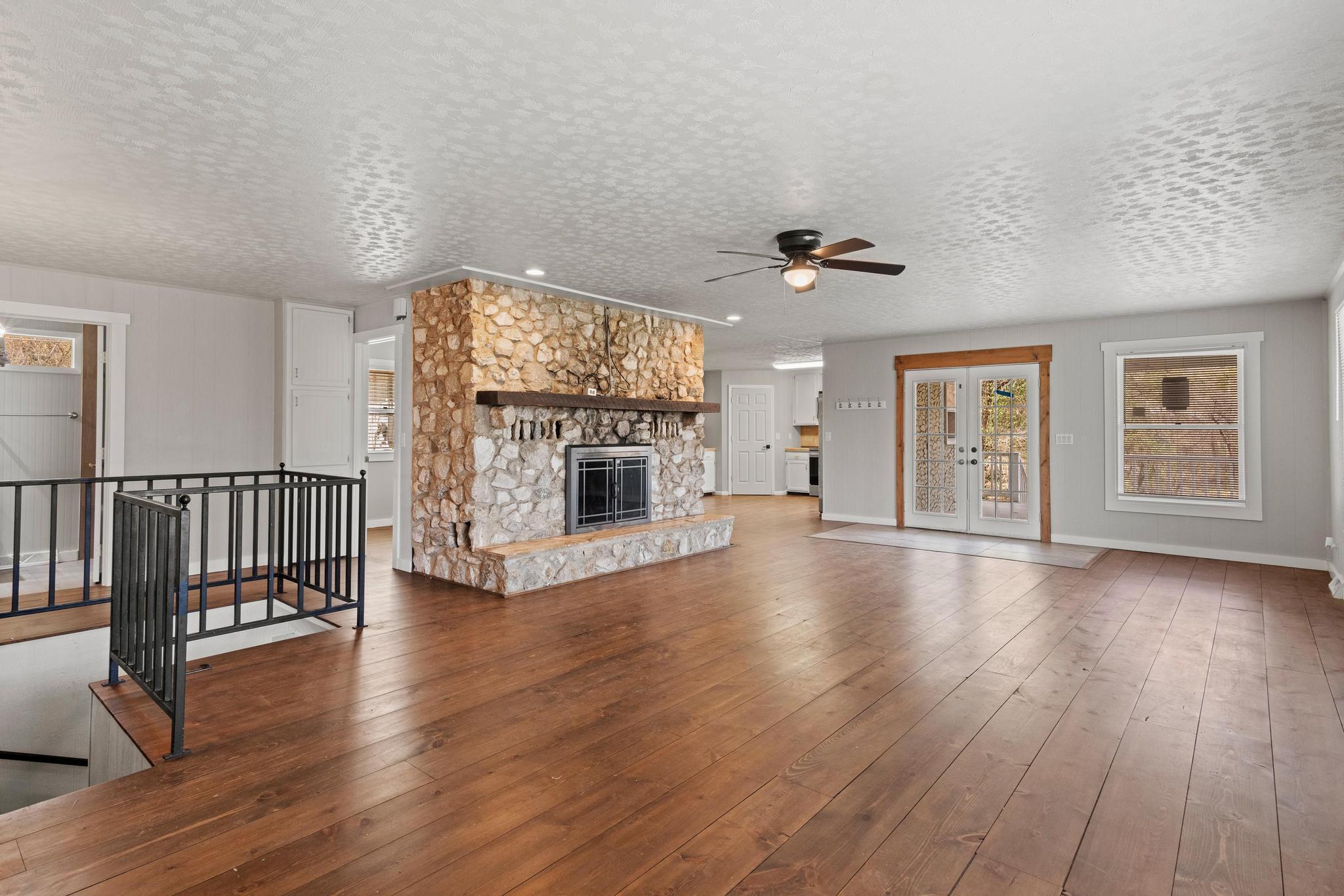 164 Spring Street Property Photo 13
