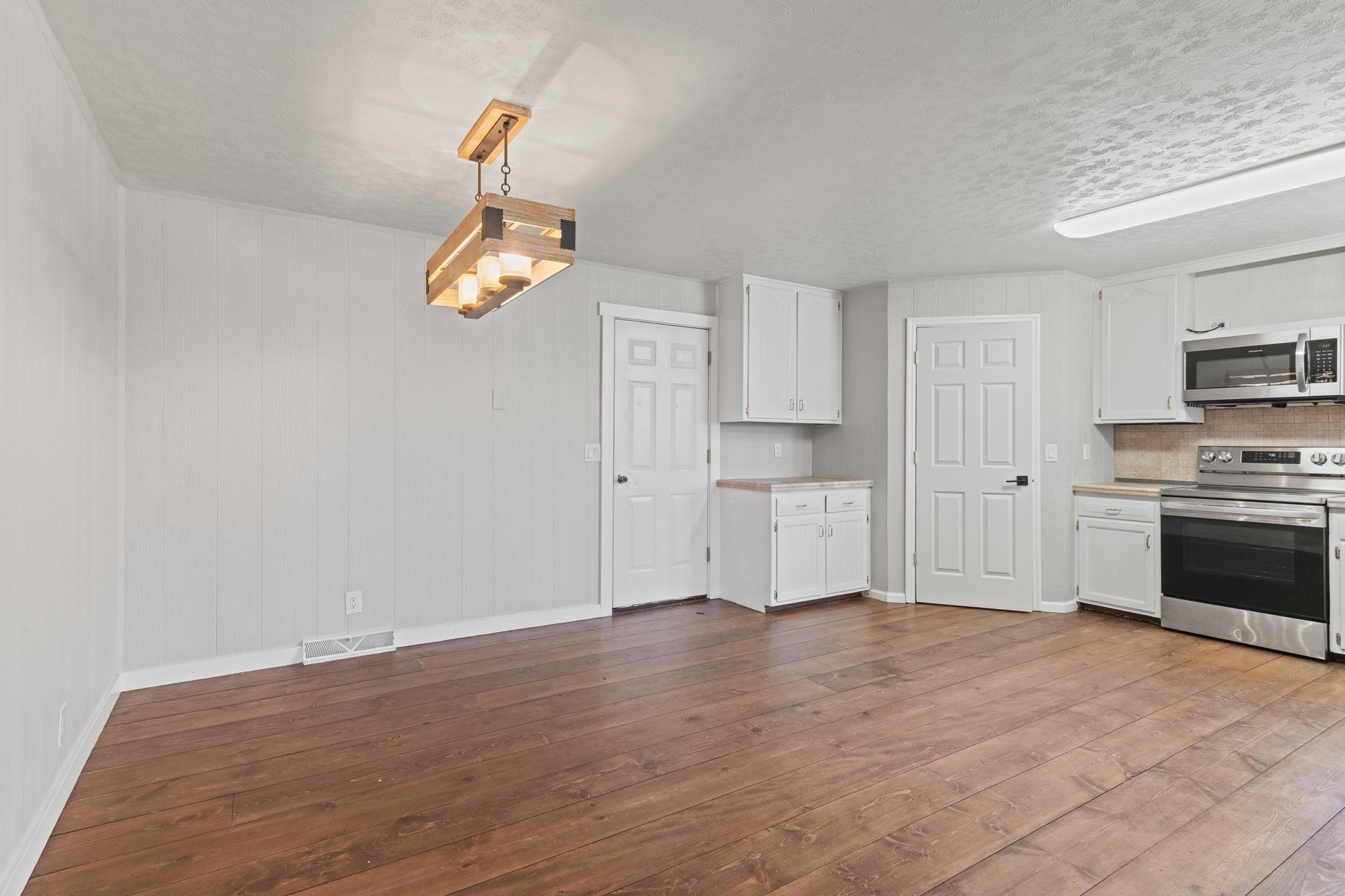 164 Spring Street Property Photo 16