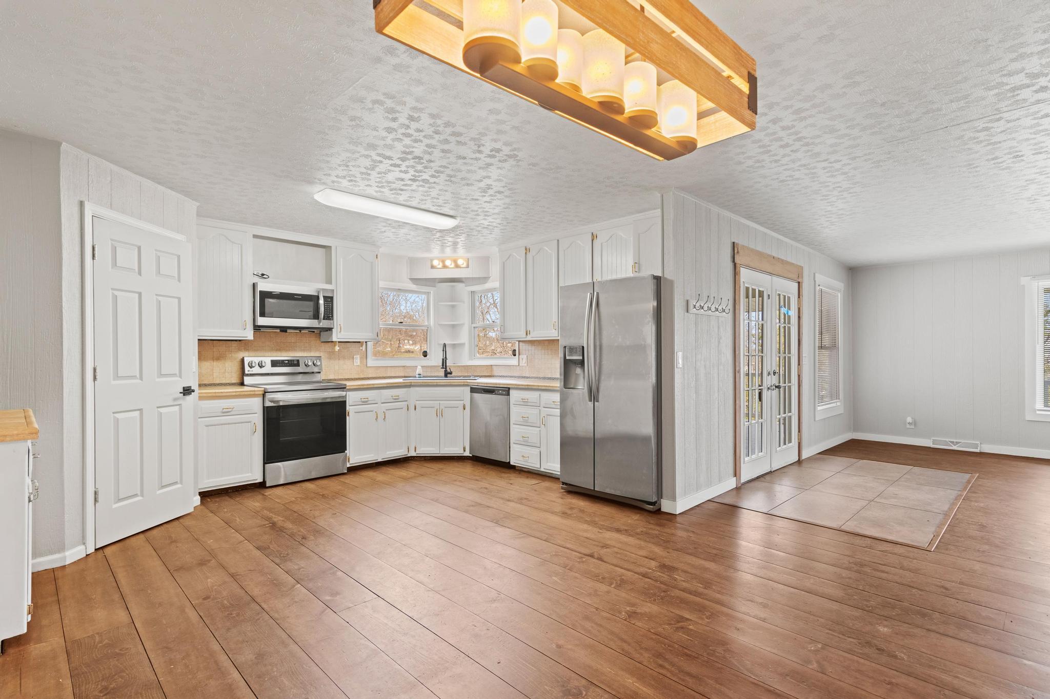 164 Spring Street Property Photo 17