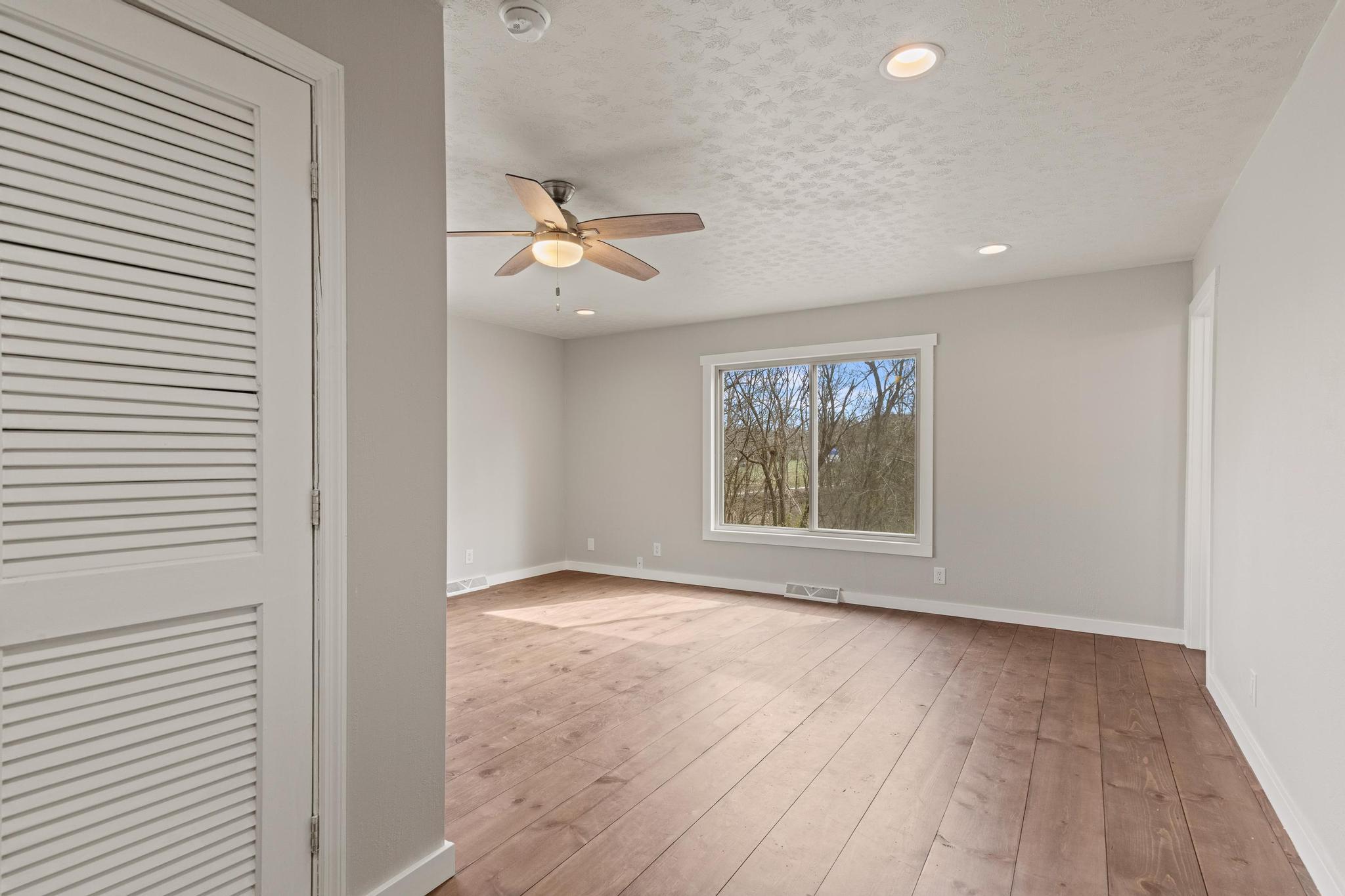 164 Spring Street Property Photo 21