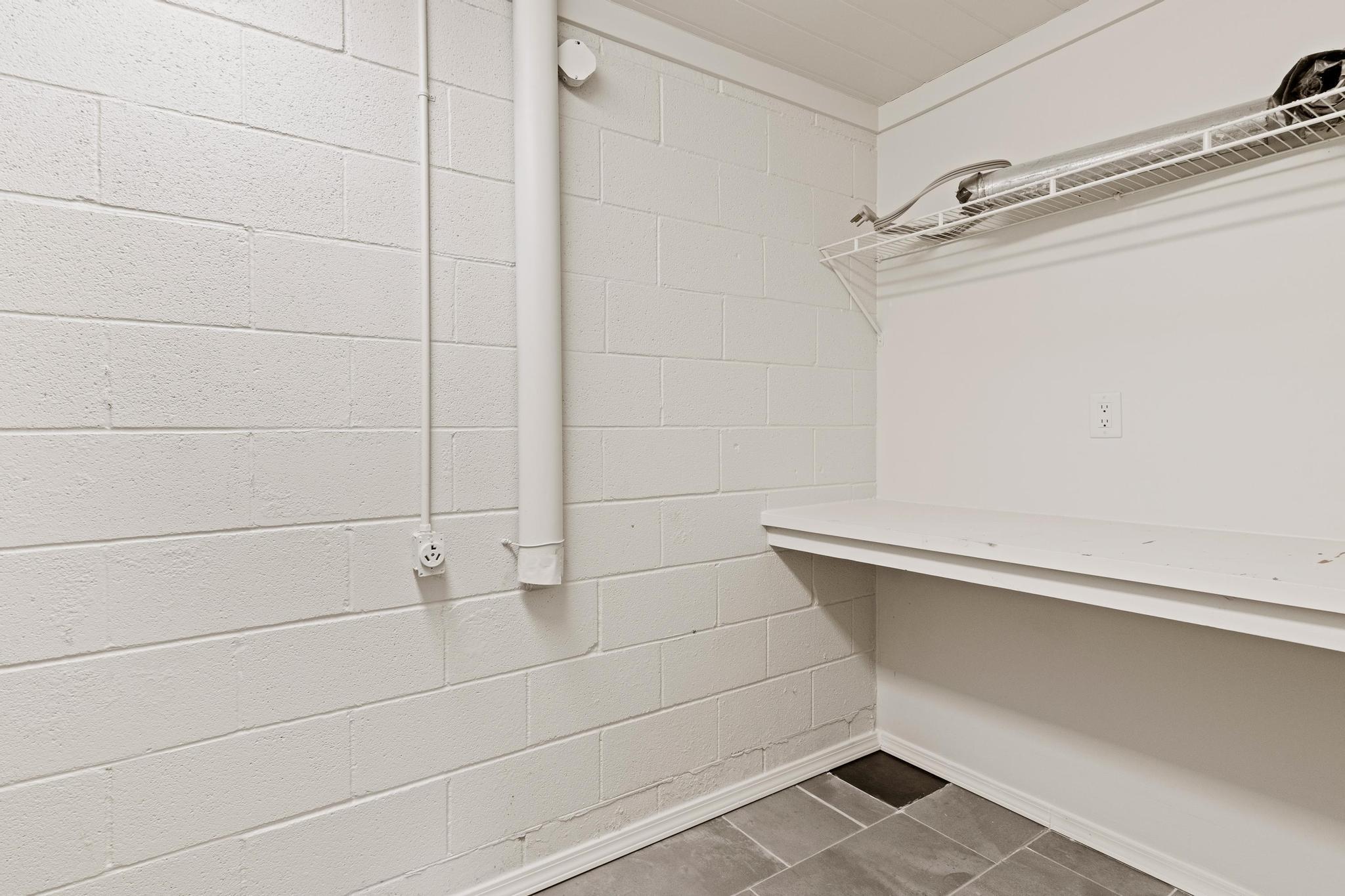 164 Spring Street Property Photo 38