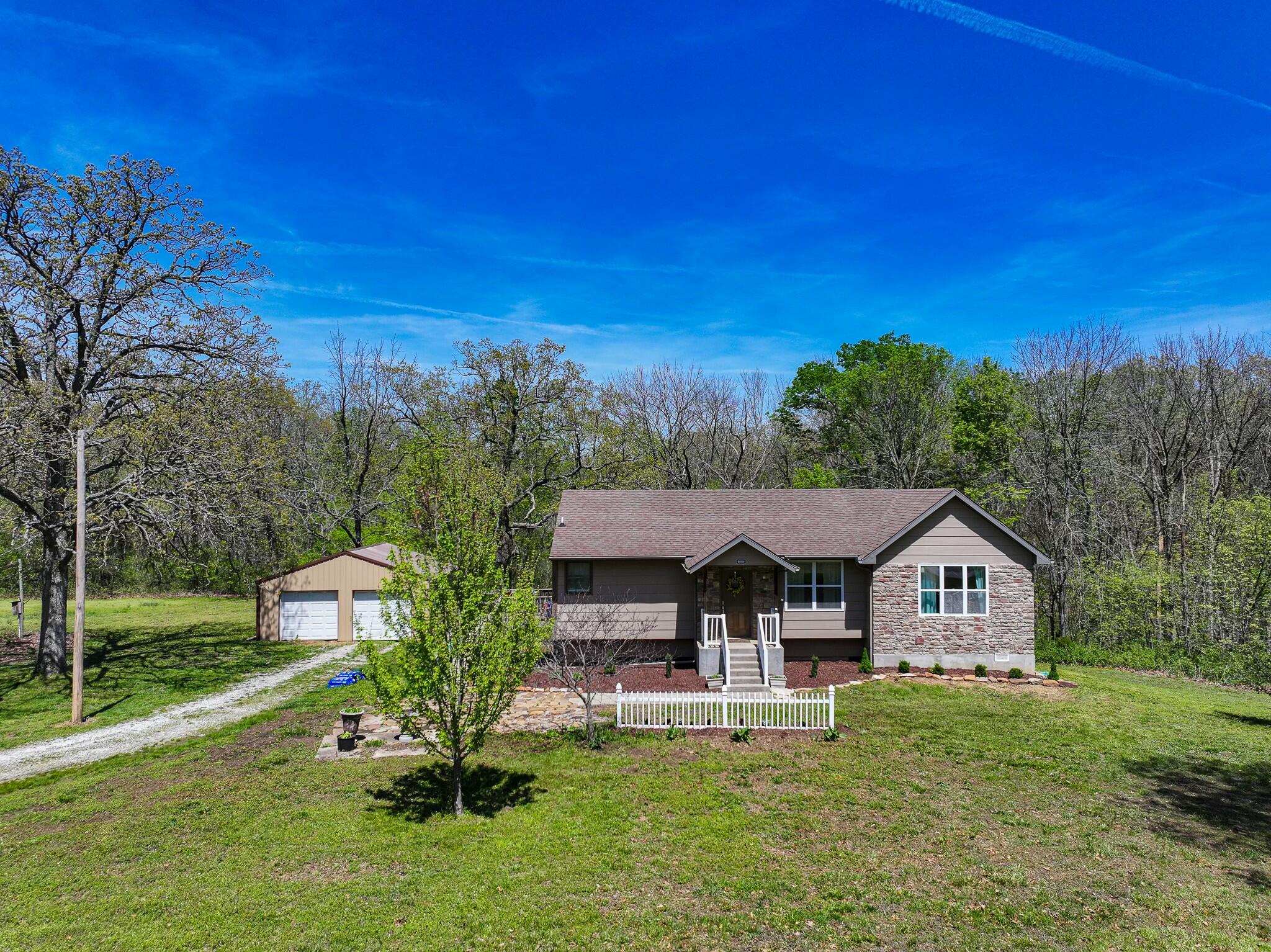 10875 Southeast Highway 54 Property Photo