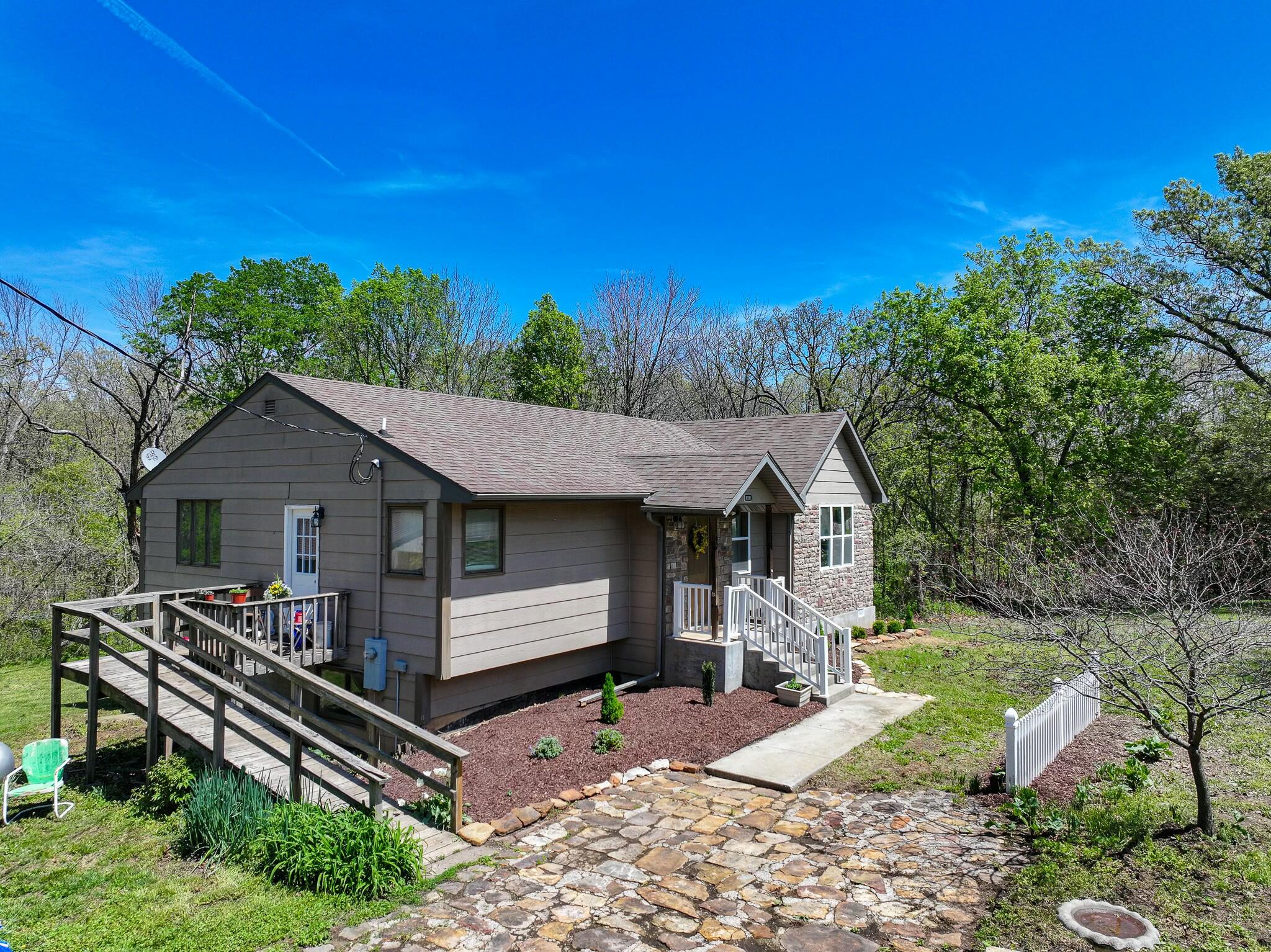 10875 Southeast Highway 54 Property Photo 2