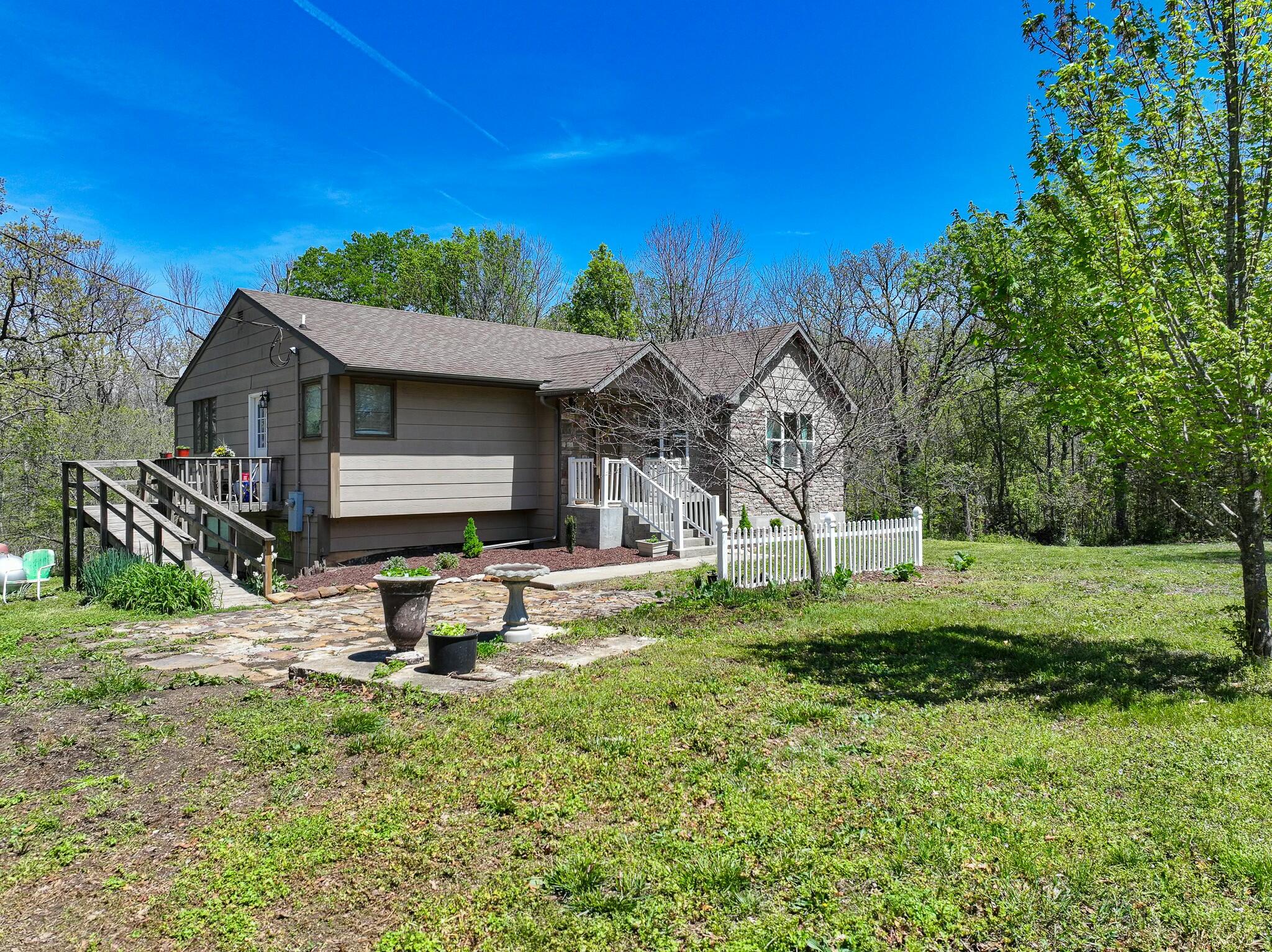10875 Southeast Highway 54 Property Photo 3
