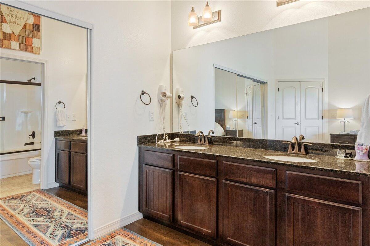 200 Majestic Dr Unit 408 Property Photo 20