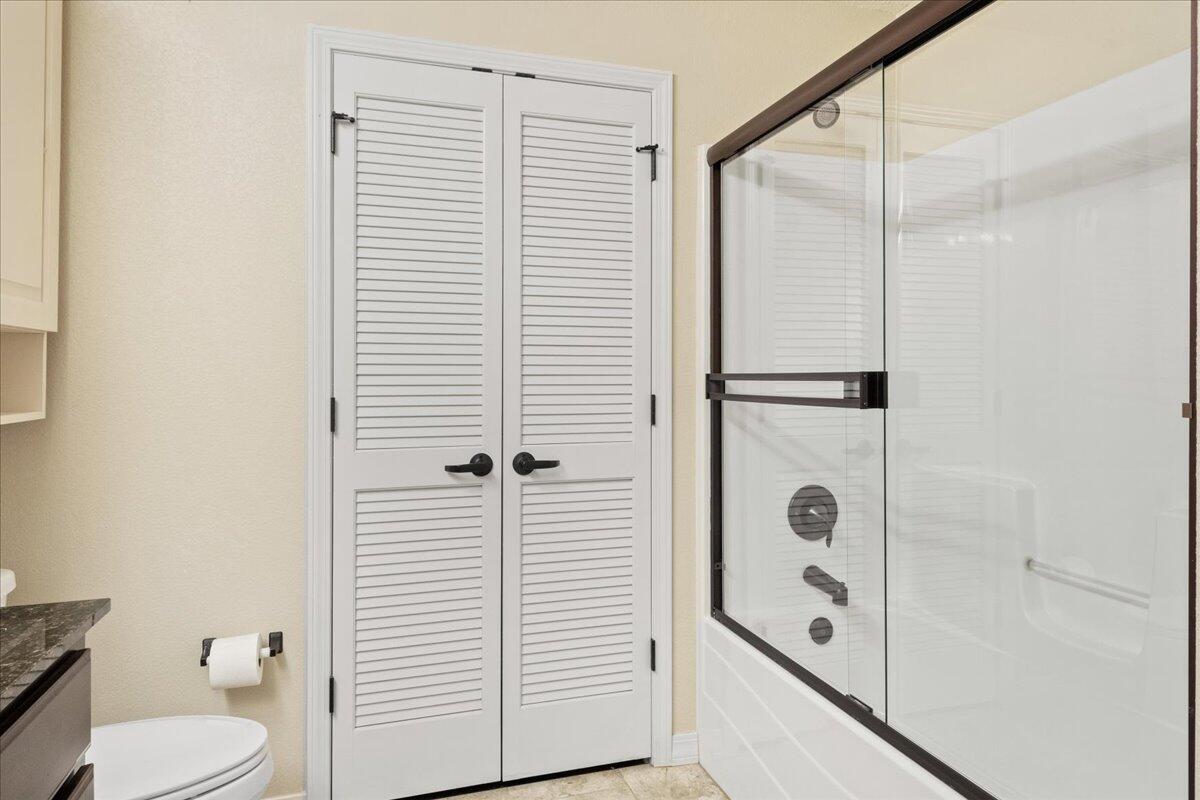 200 Majestic Dr Unit 408 Property Photo 28