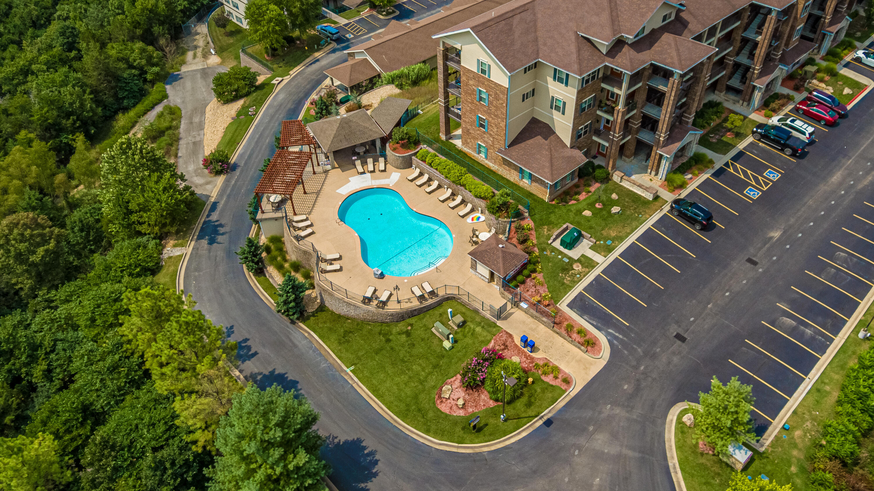200 Majestic Dr Unit 408 Property Photo 40