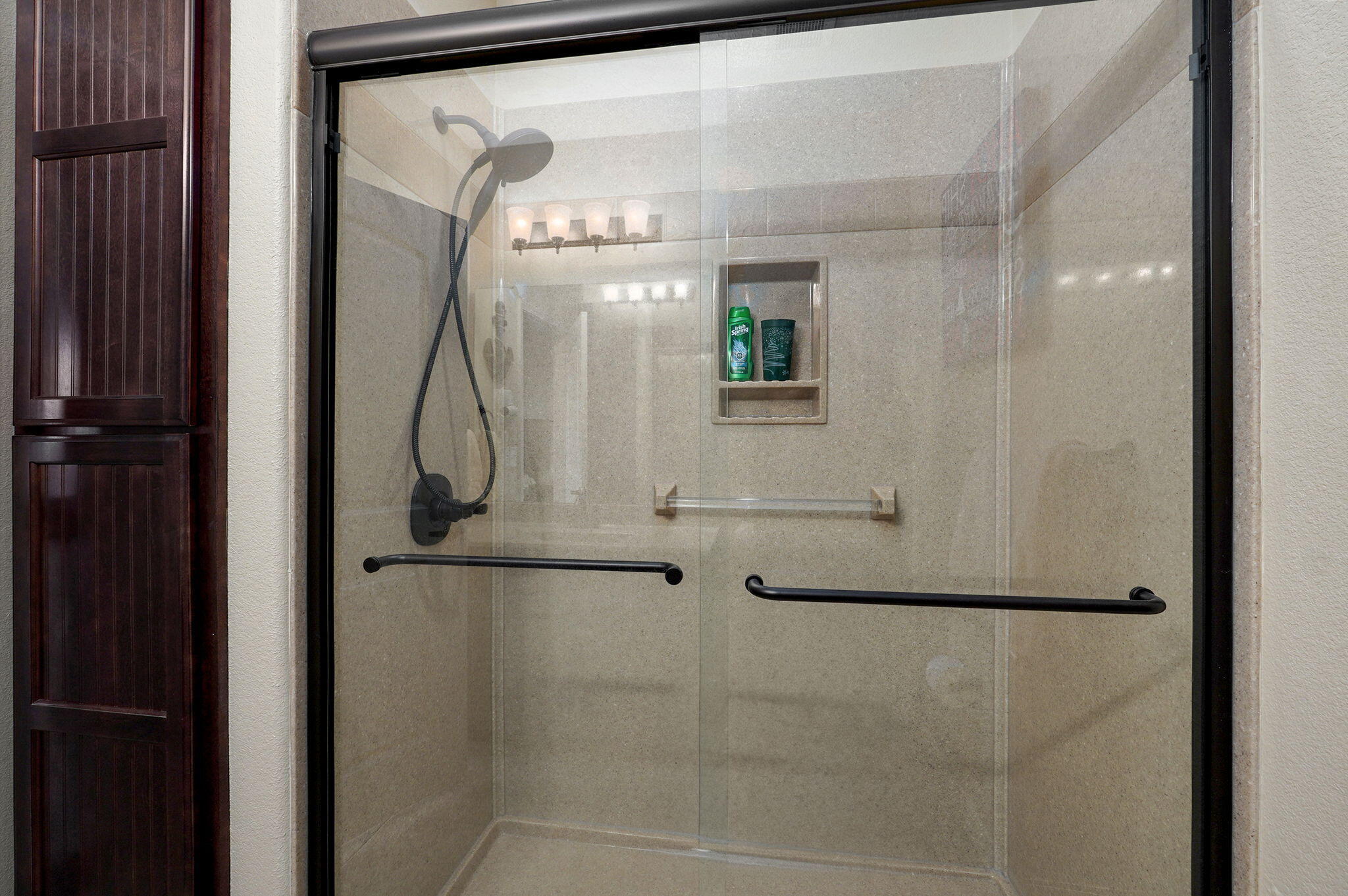 200 Majestic Dr Unit 408 Property Photo 46