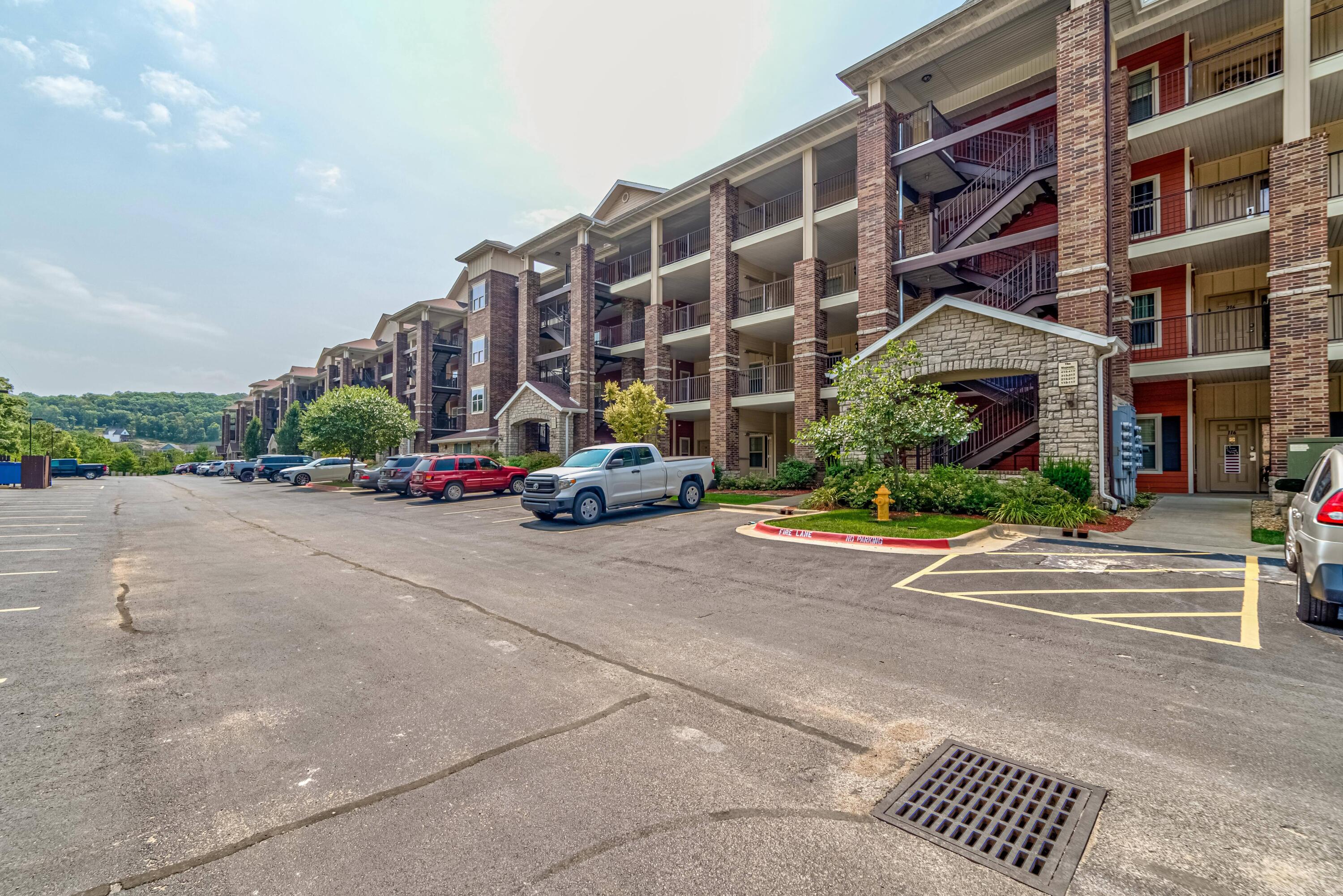 200 Majestic Dr Unit 408 Property Photo 70
