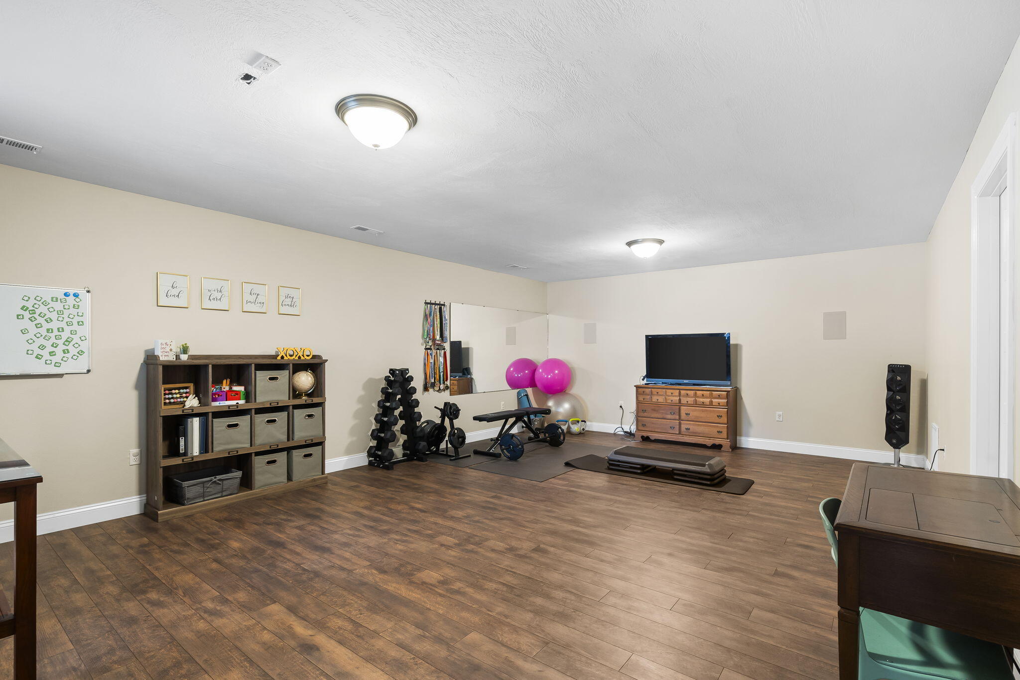 284 East Thistlewood Drive Property Photo 34