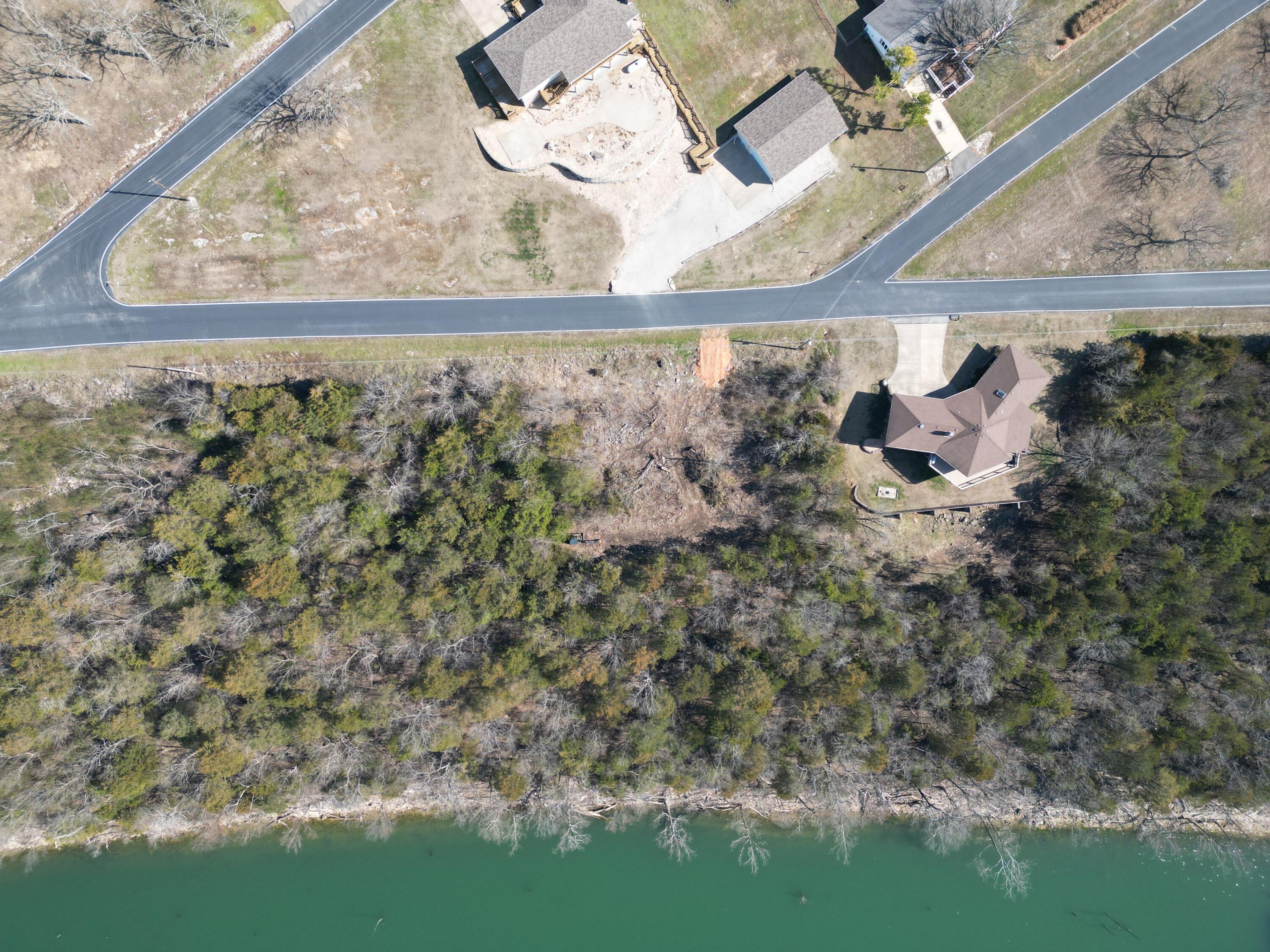000 Briarcliff Drive Property Photo 8